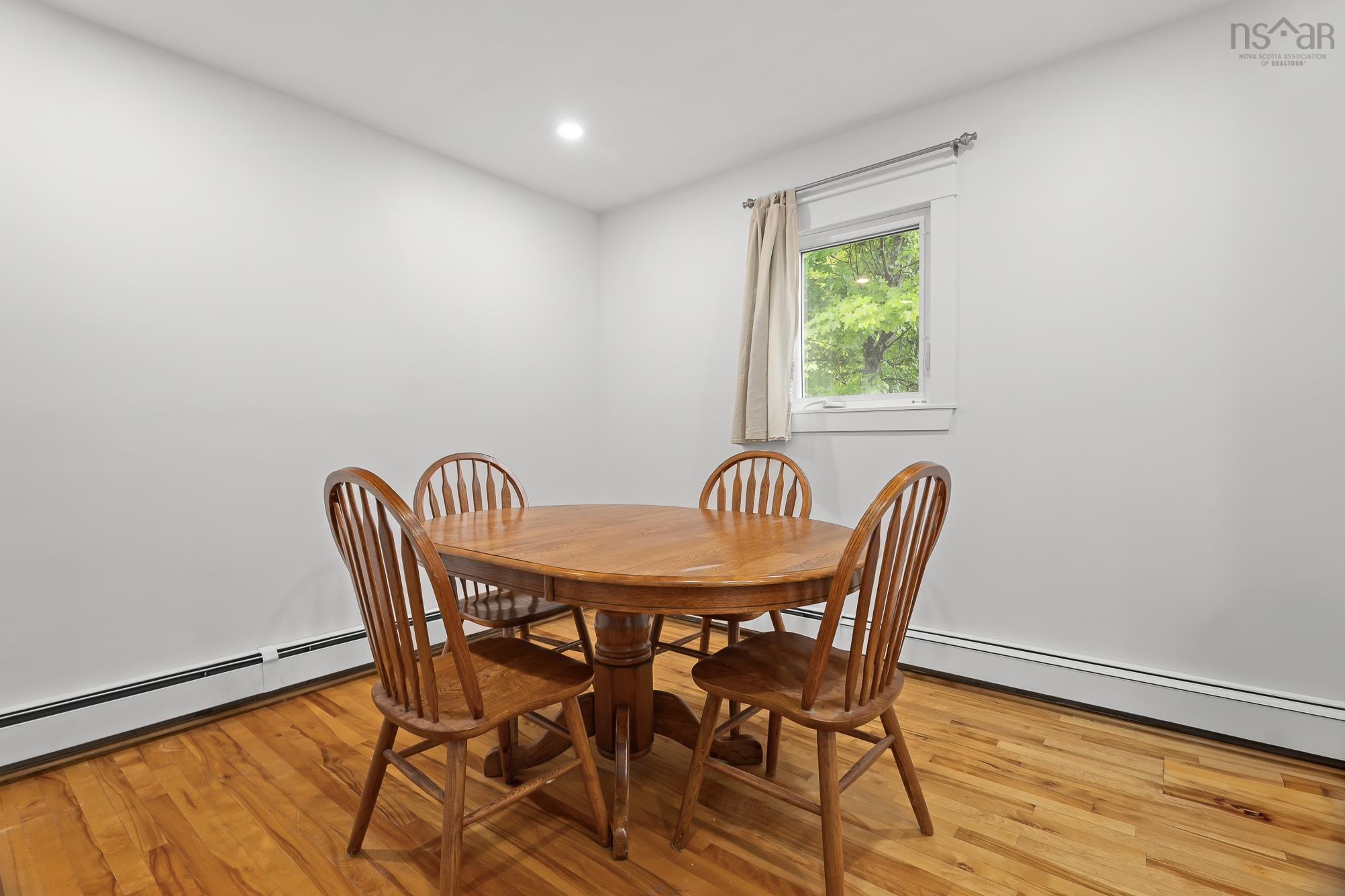 View image 11