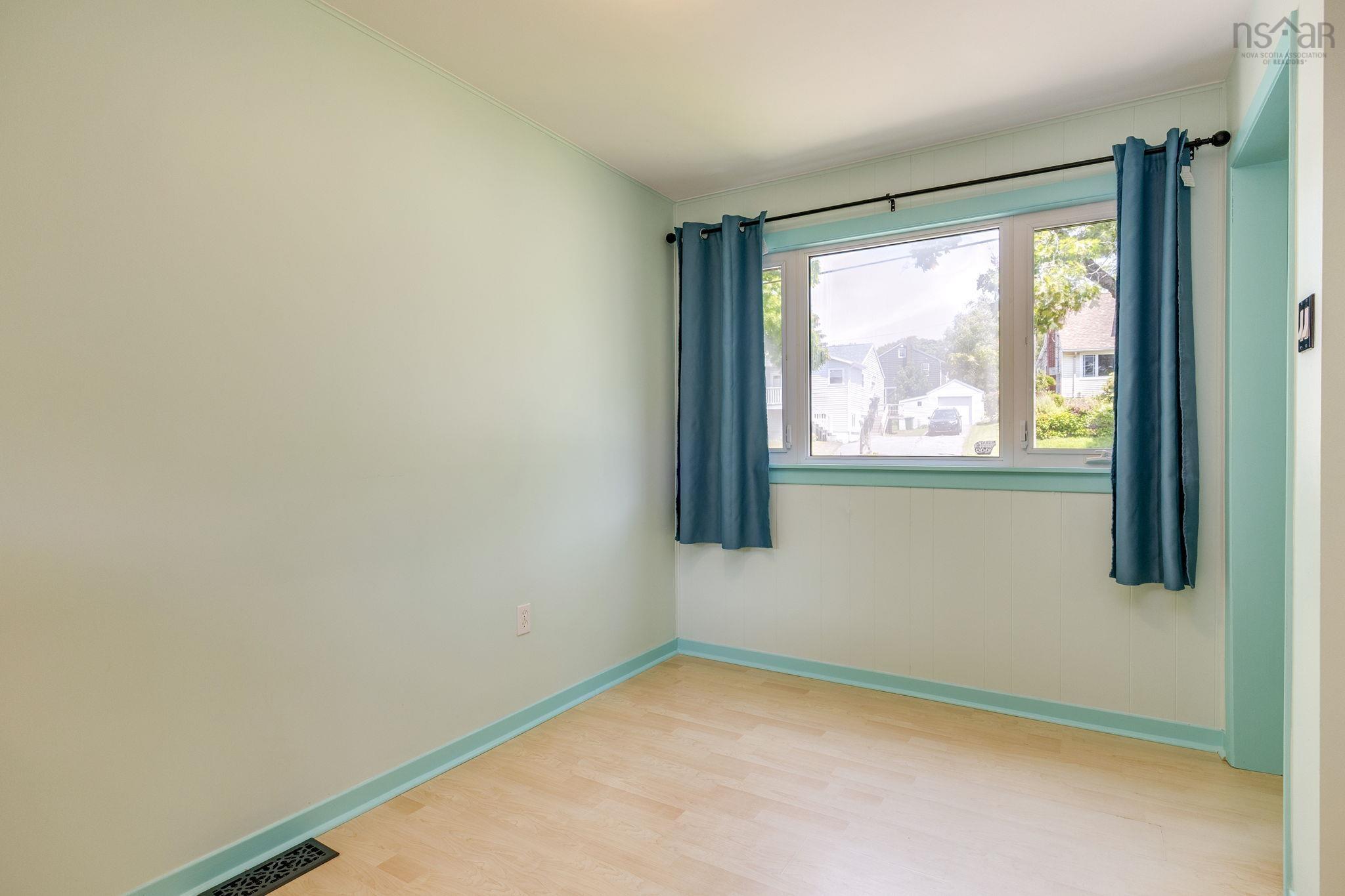 View image 12