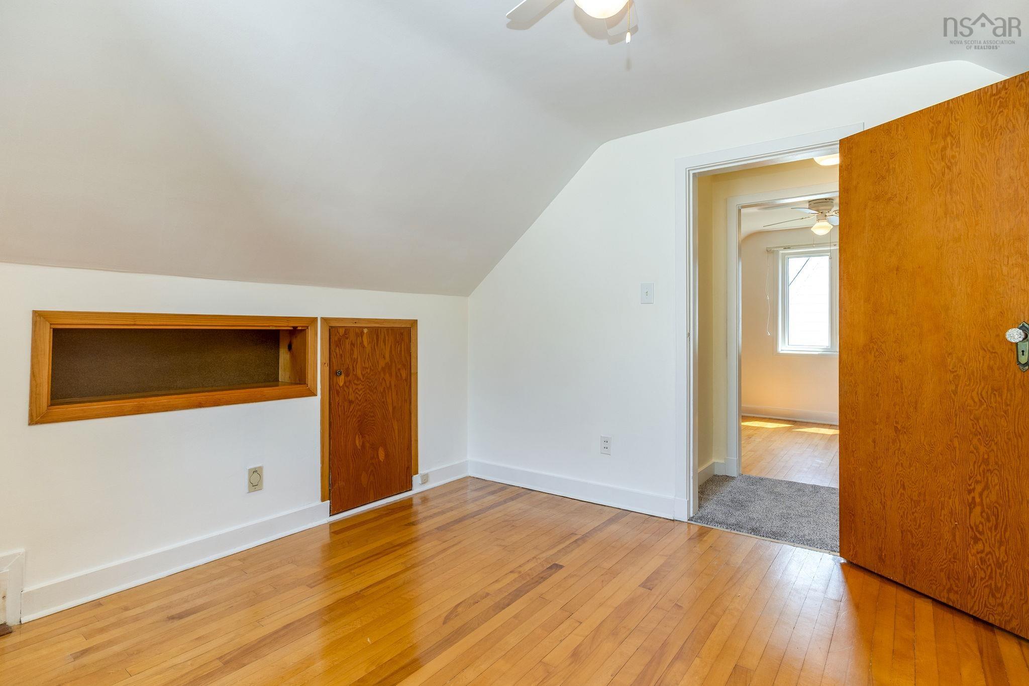 View image 22