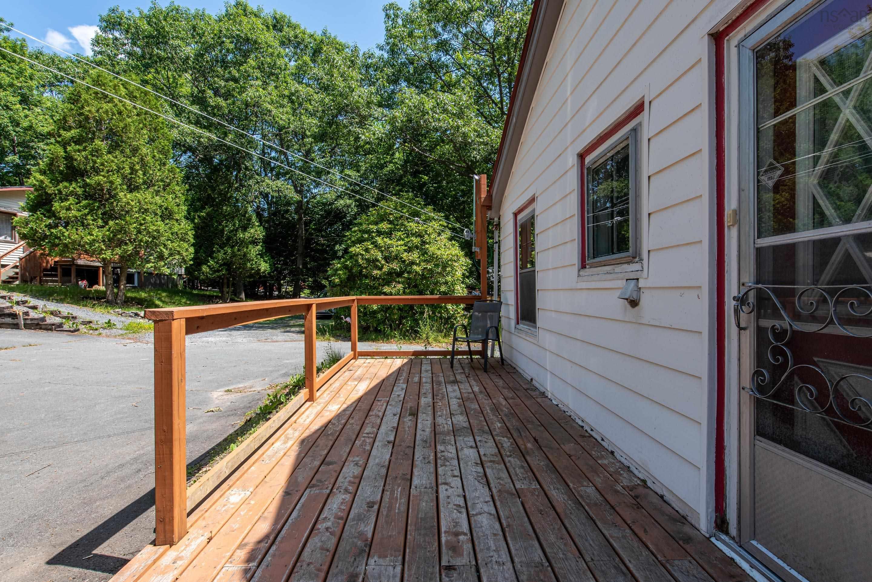 View image 16
