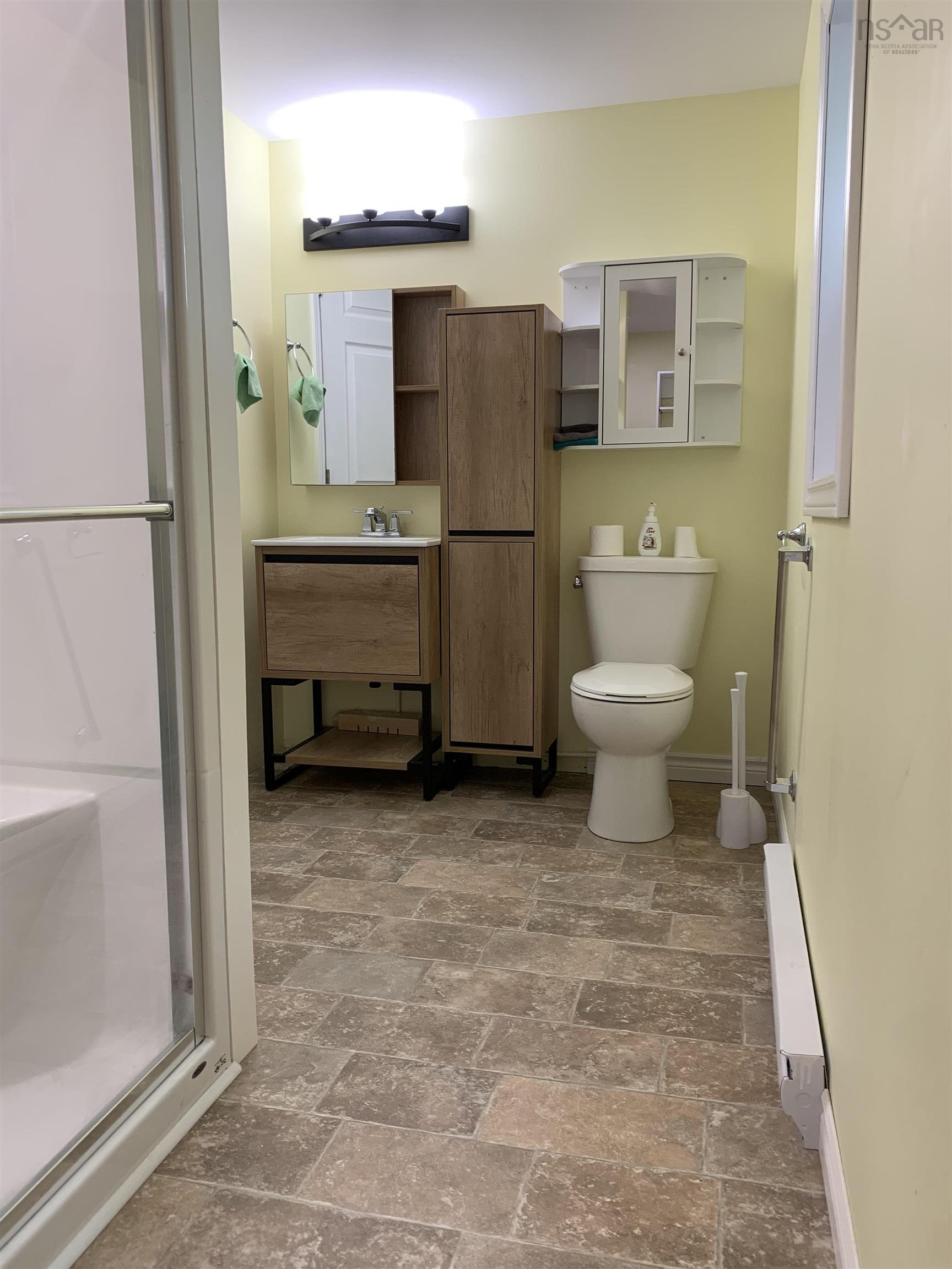 View image 12