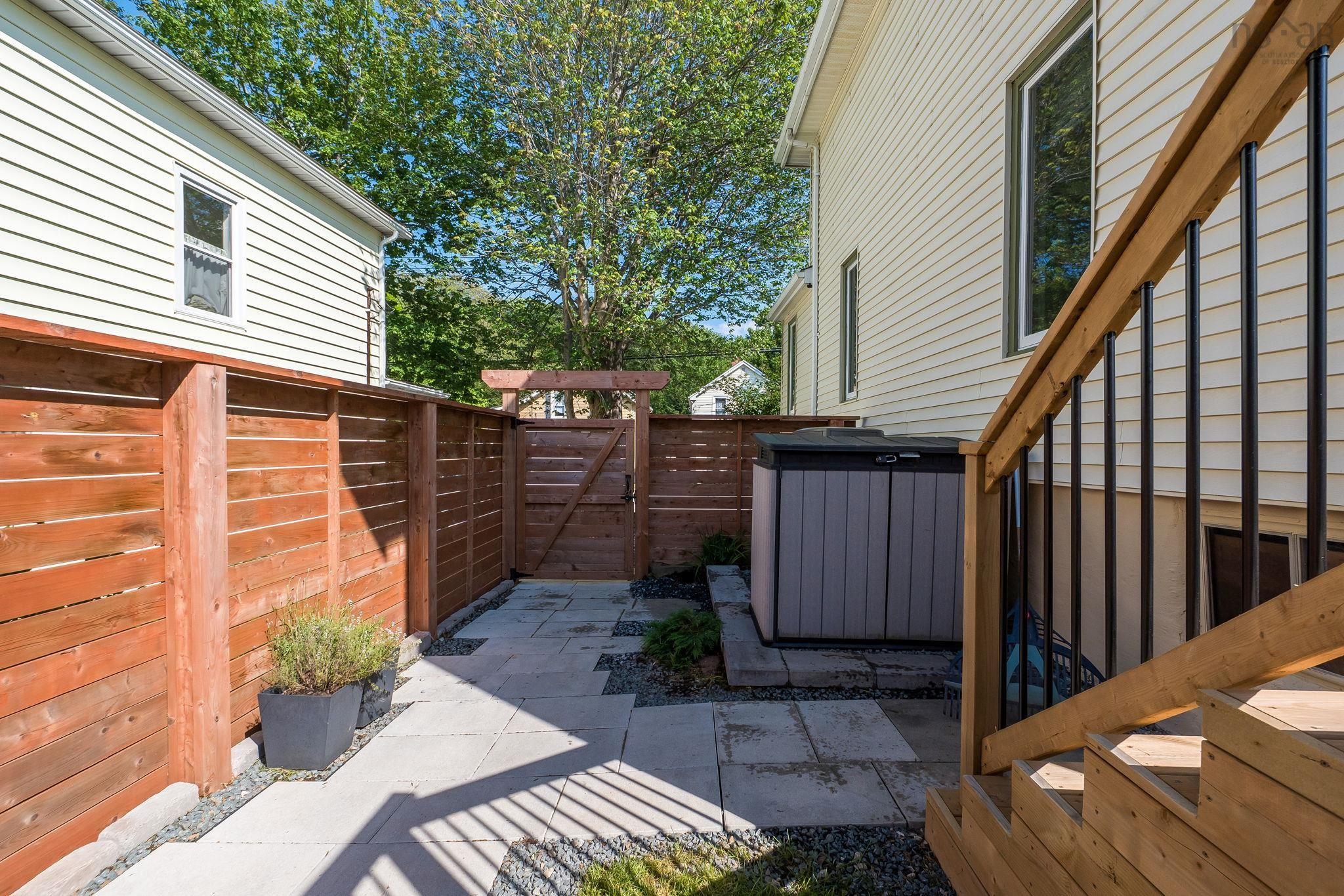 View image 22