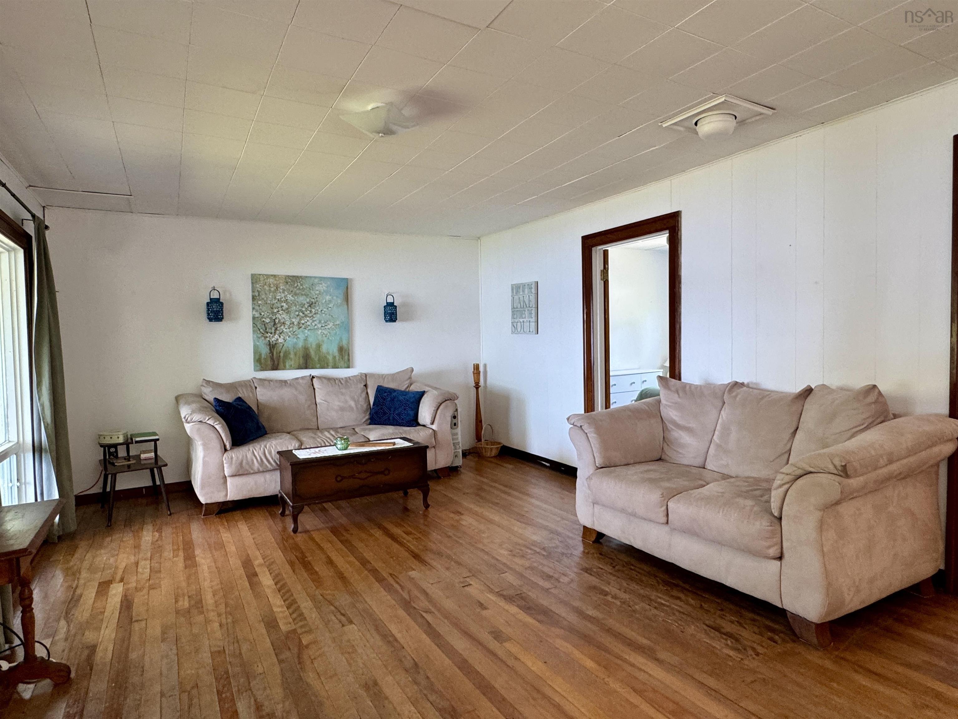 View image 8