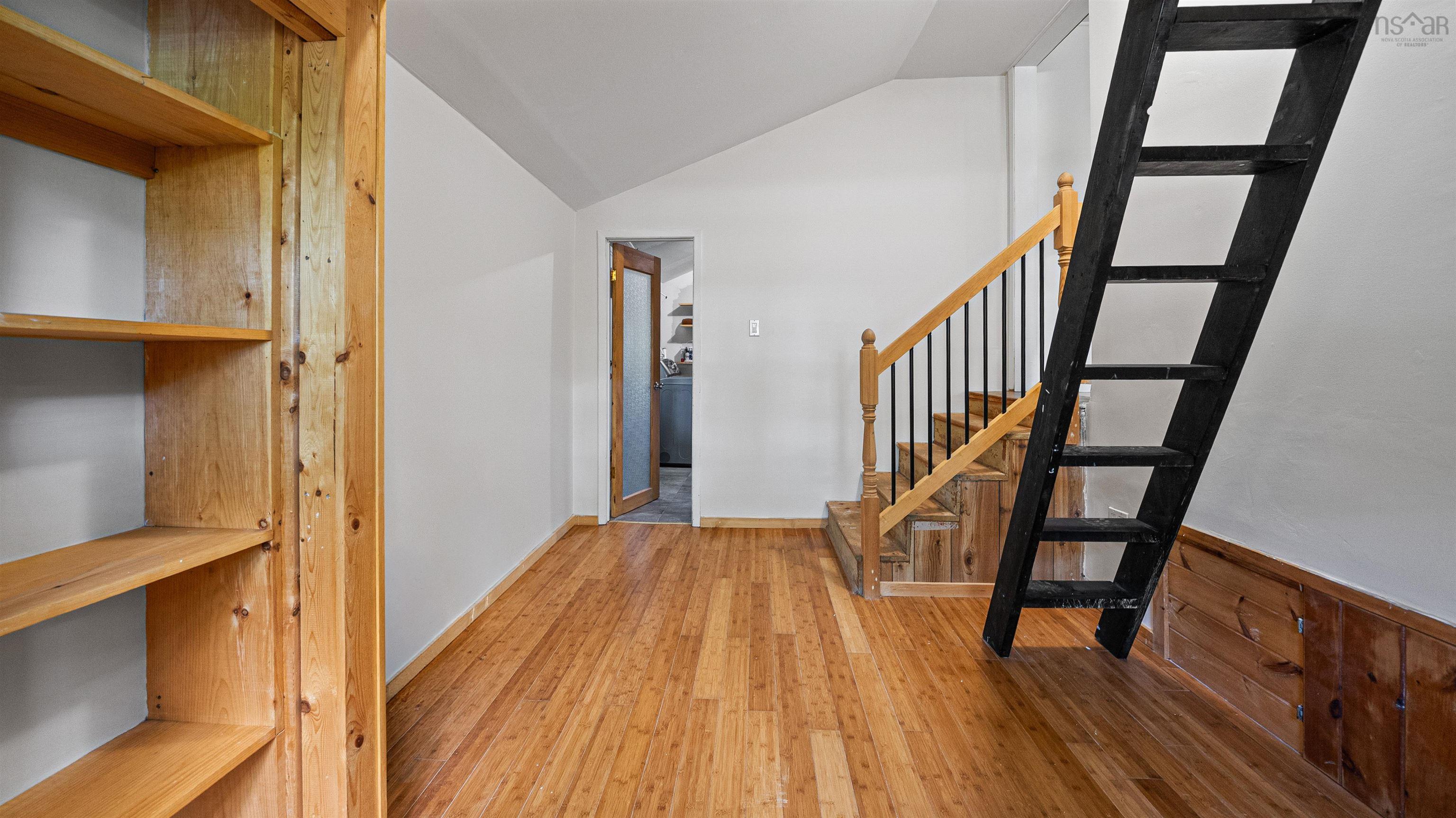 View image 35