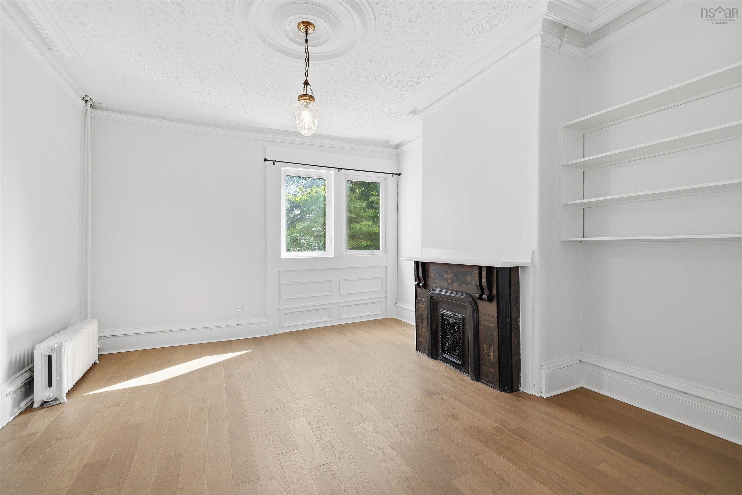 View image 10