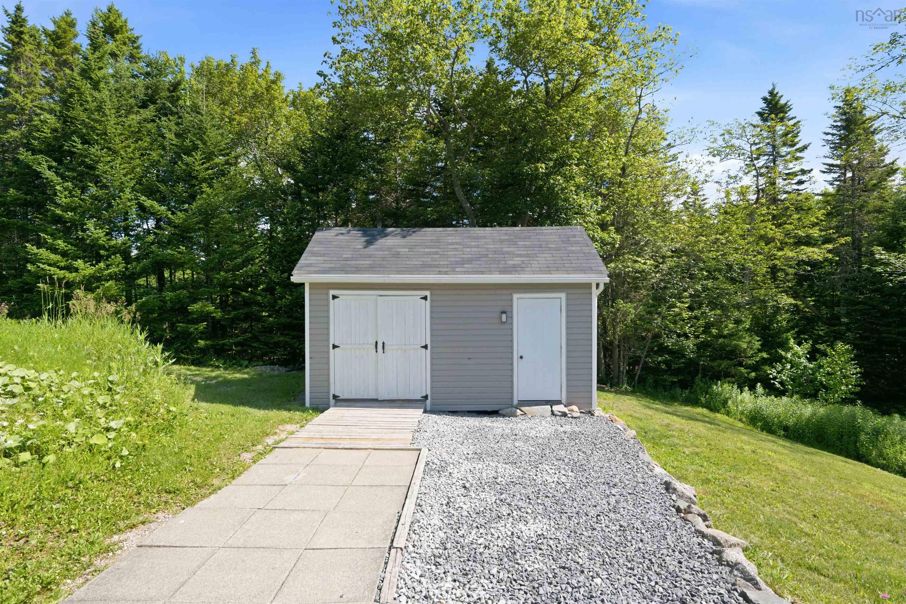 View image 40