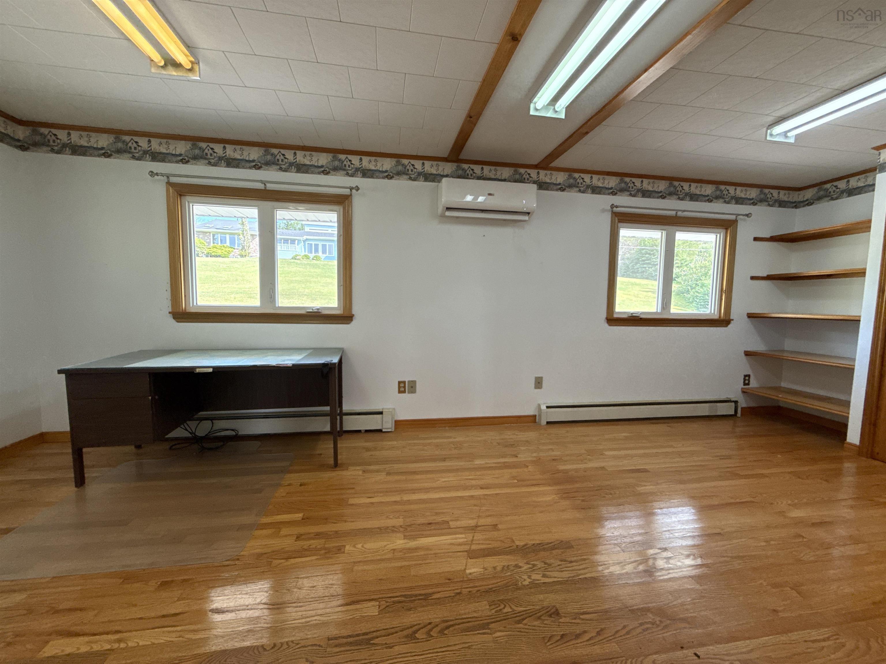 View image 32