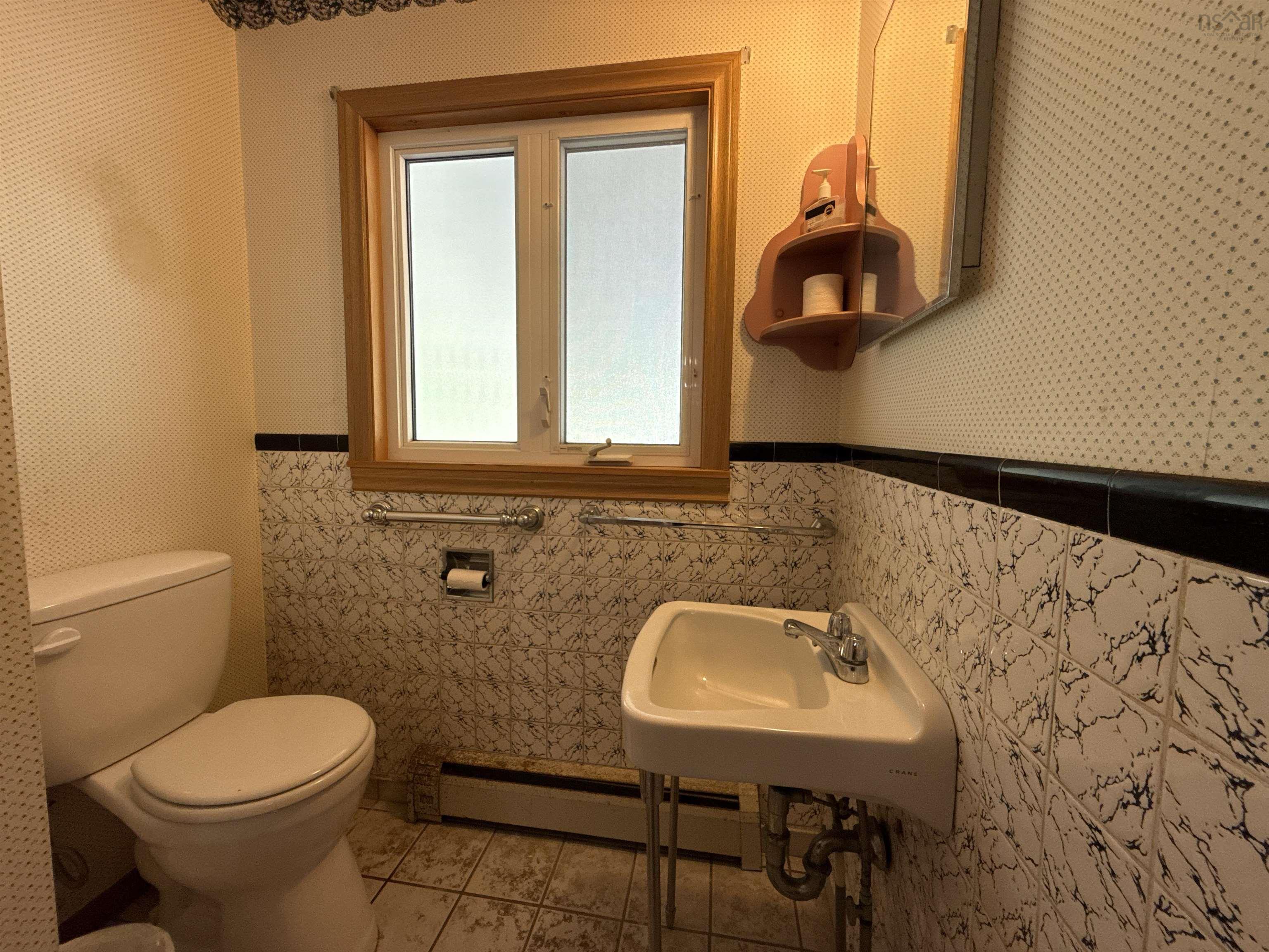 View image 36
