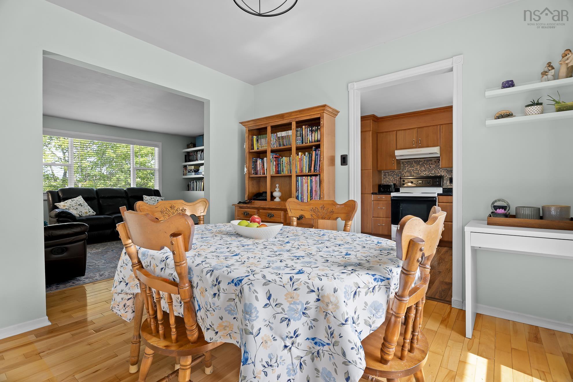 View image 11
