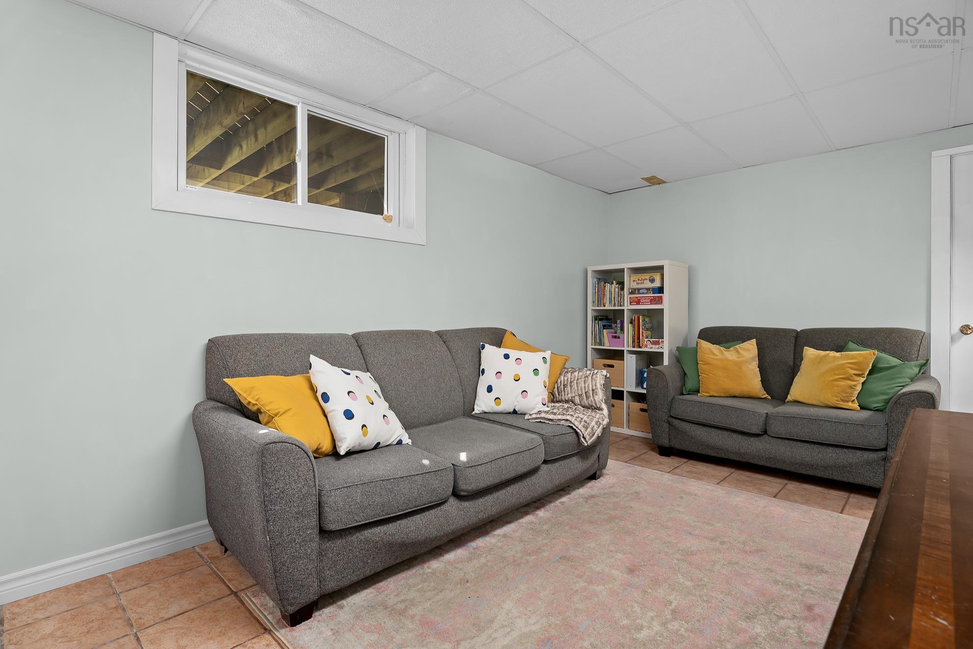 View image 32