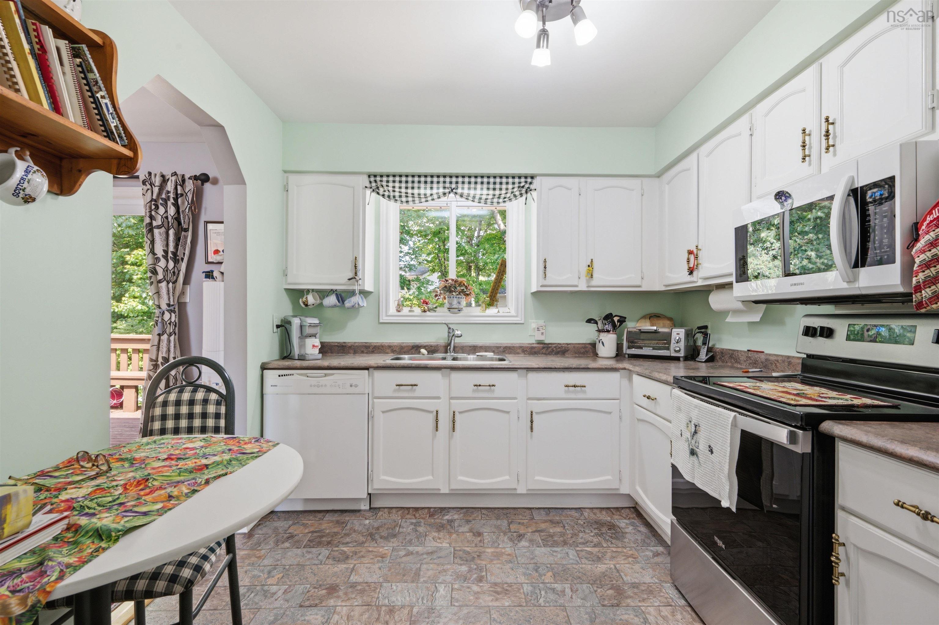 View image 11