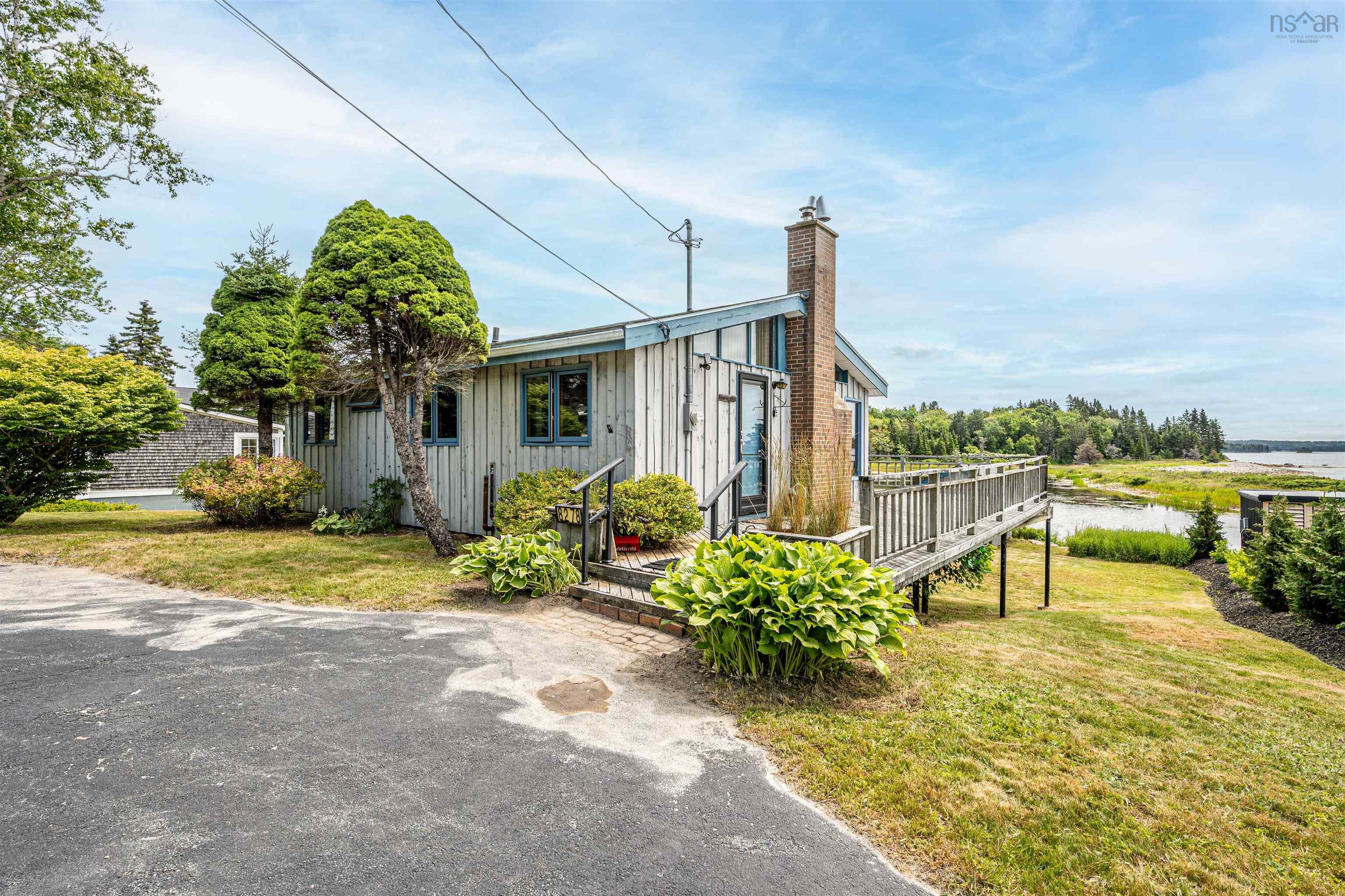 Thumbnail image for 8278 St Margarets Bay Road MLS<sup>®</sup> 202616956