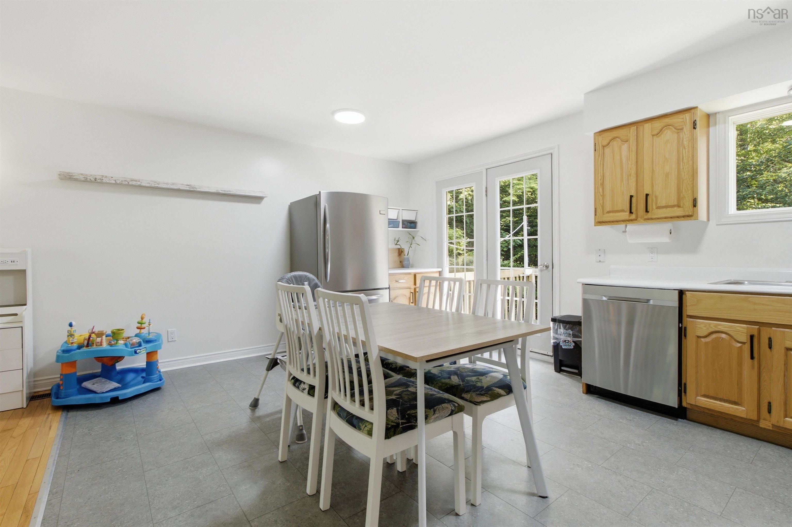 View image 9