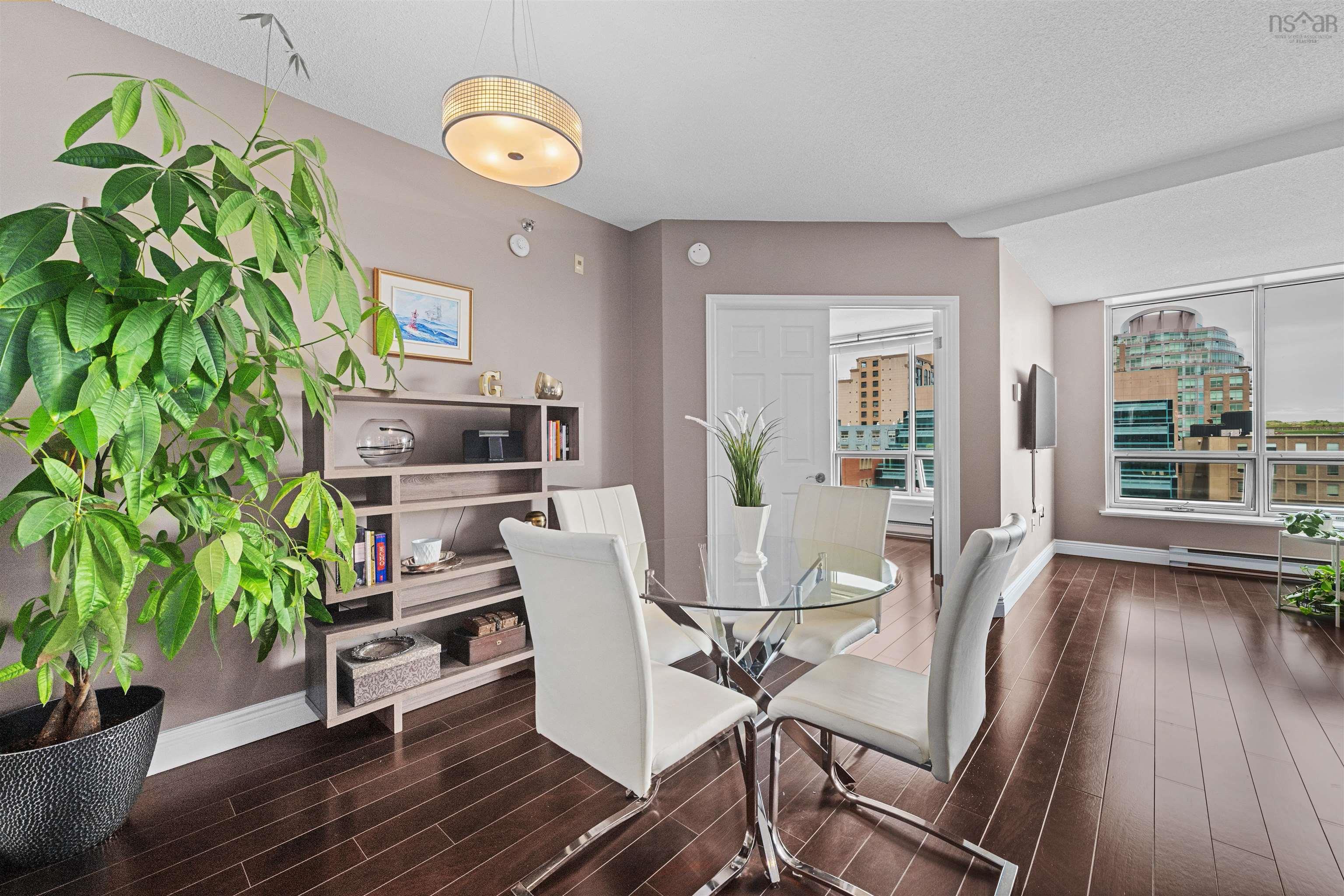 Thumbnail image for 1103 1465 Brenton Street MLS<sup>®</sup> 202616972