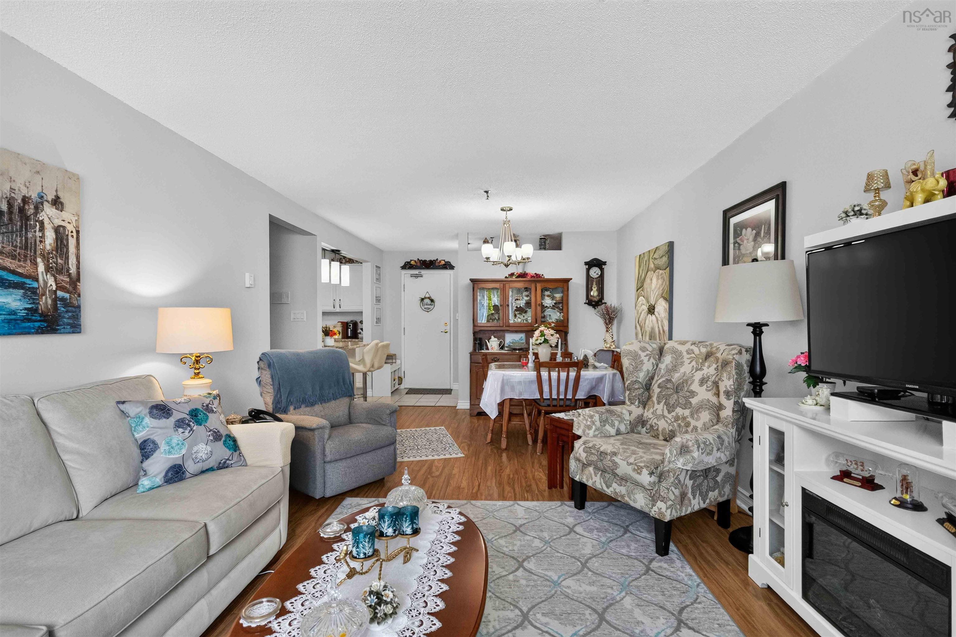 View image 8