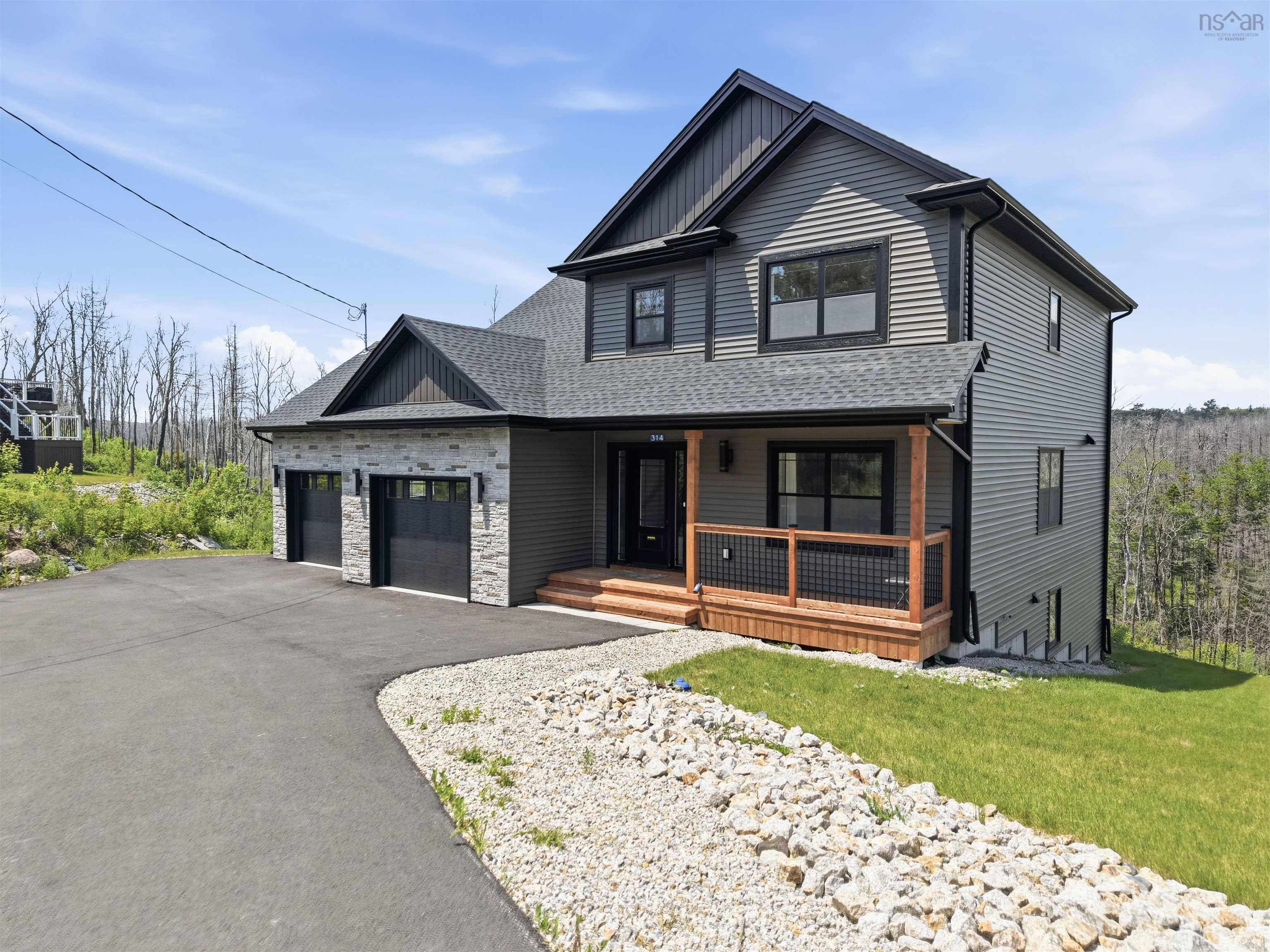Thumbnail image for 314 Carmel Crescent MLS<sup>®</sup> 202616999