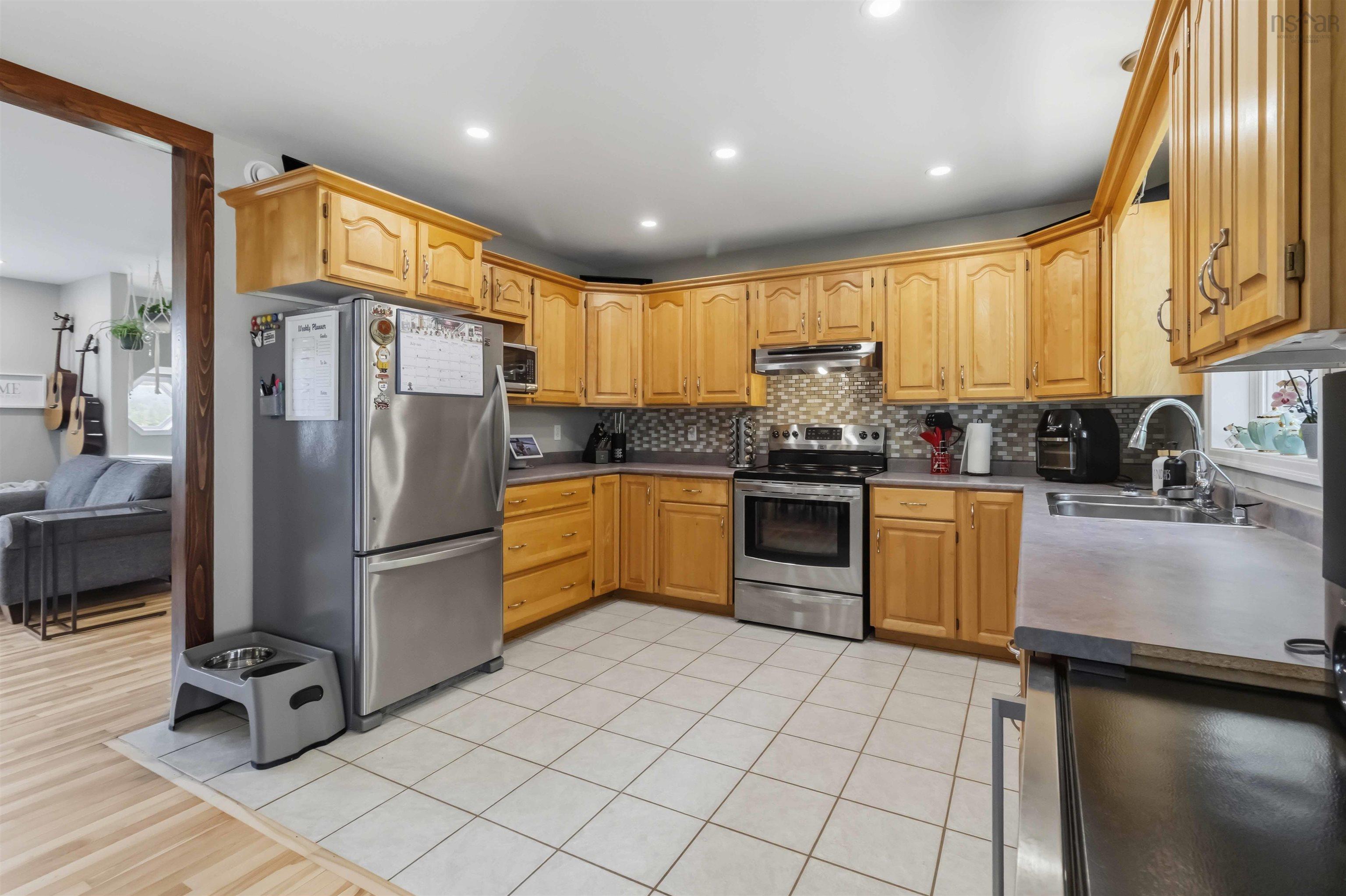 View image 12