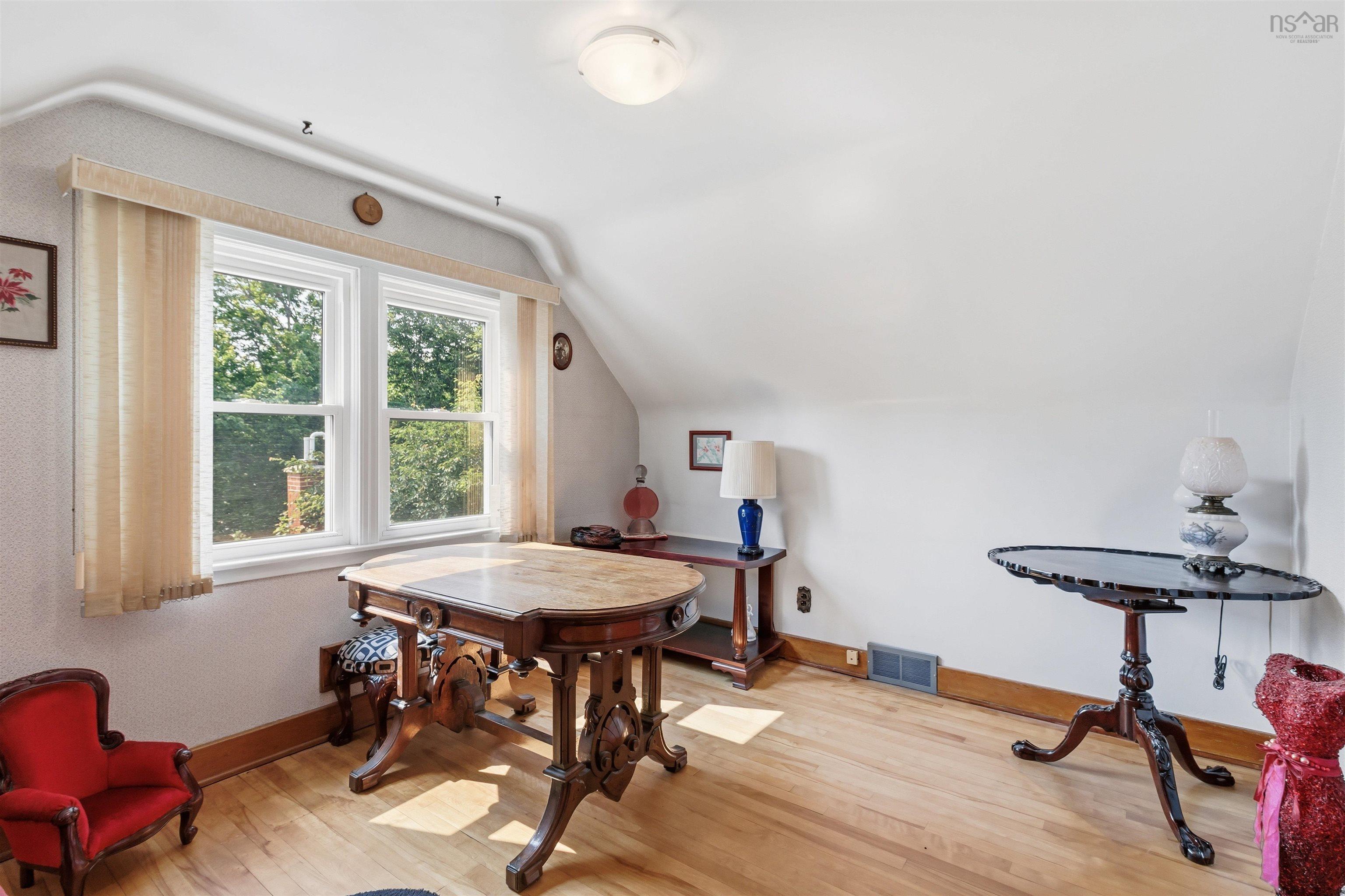 View image 21