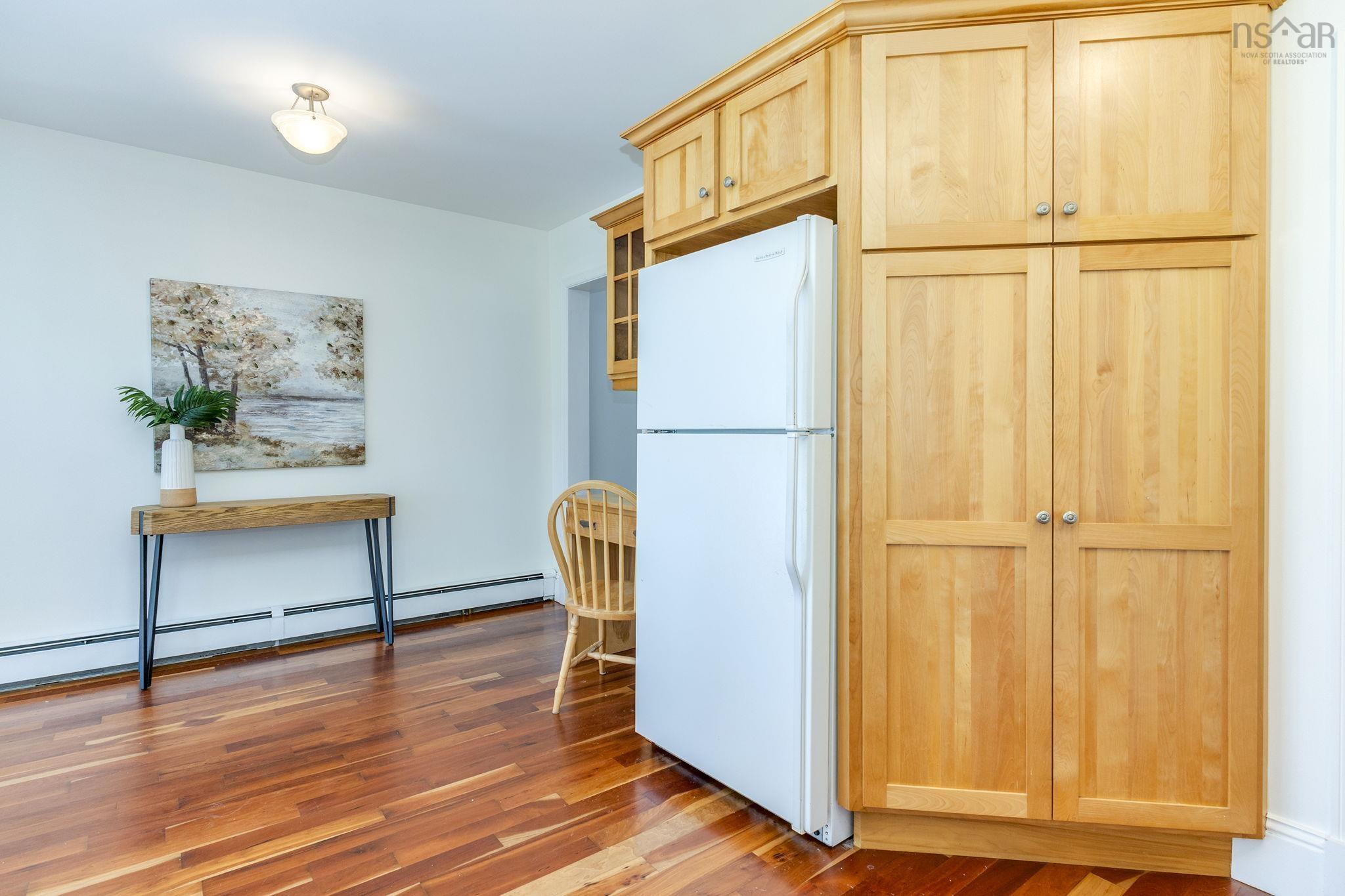 View image 16