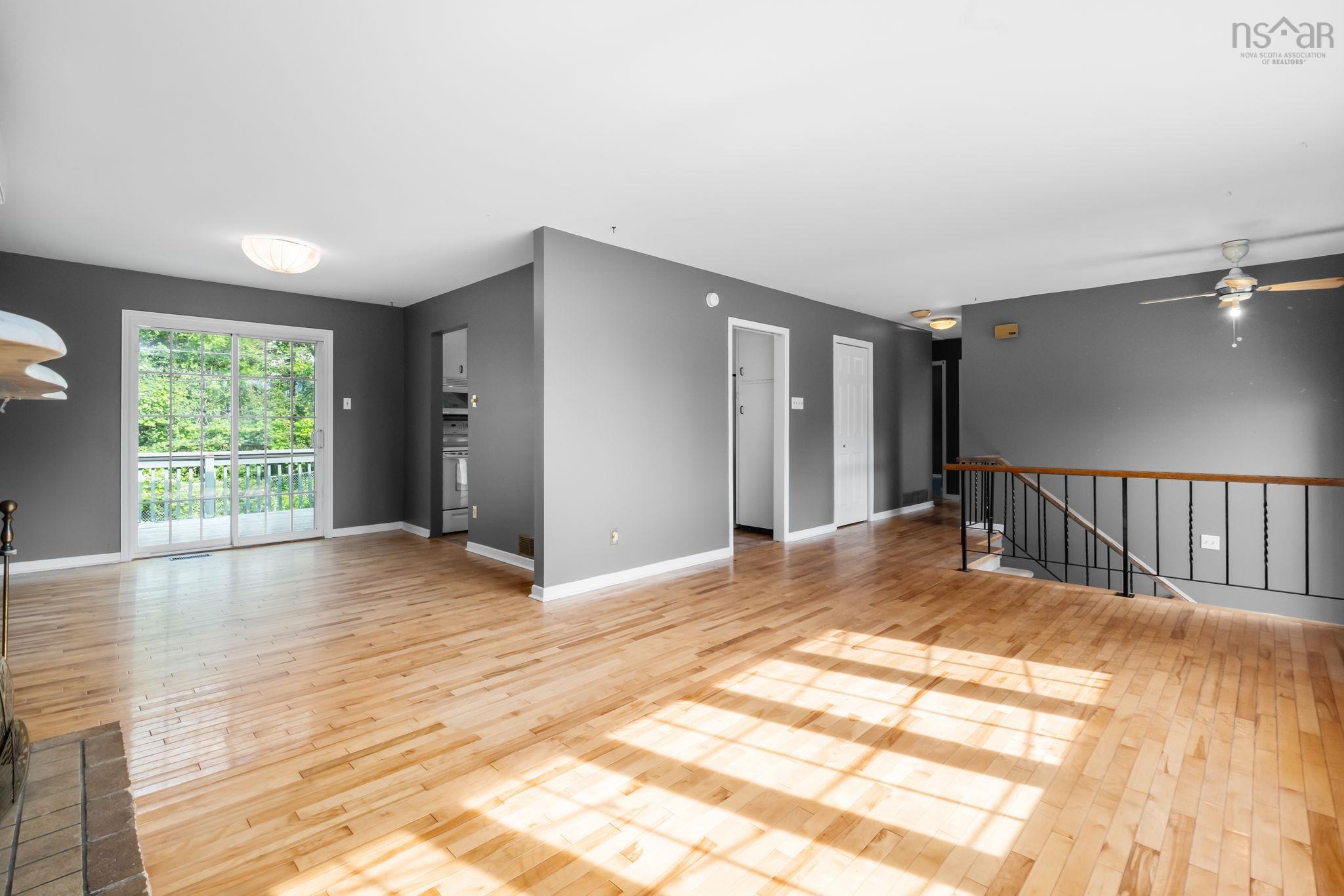 View image 12