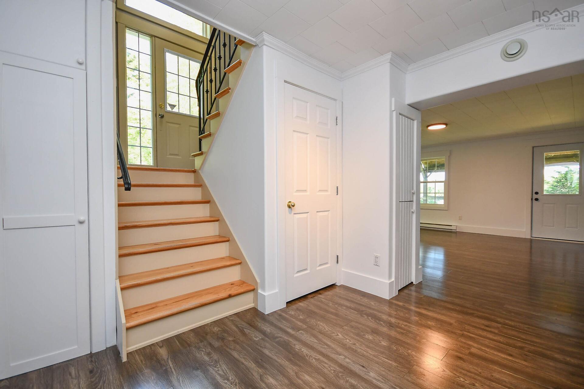 View image 17