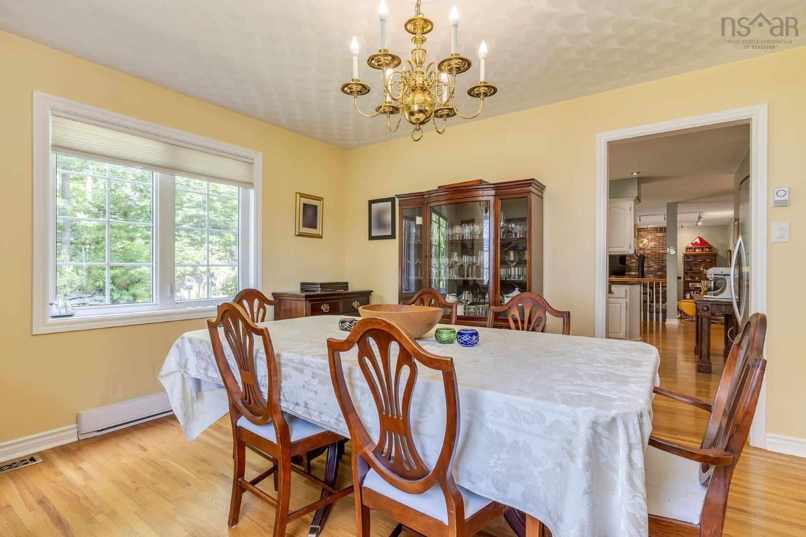 View image 12