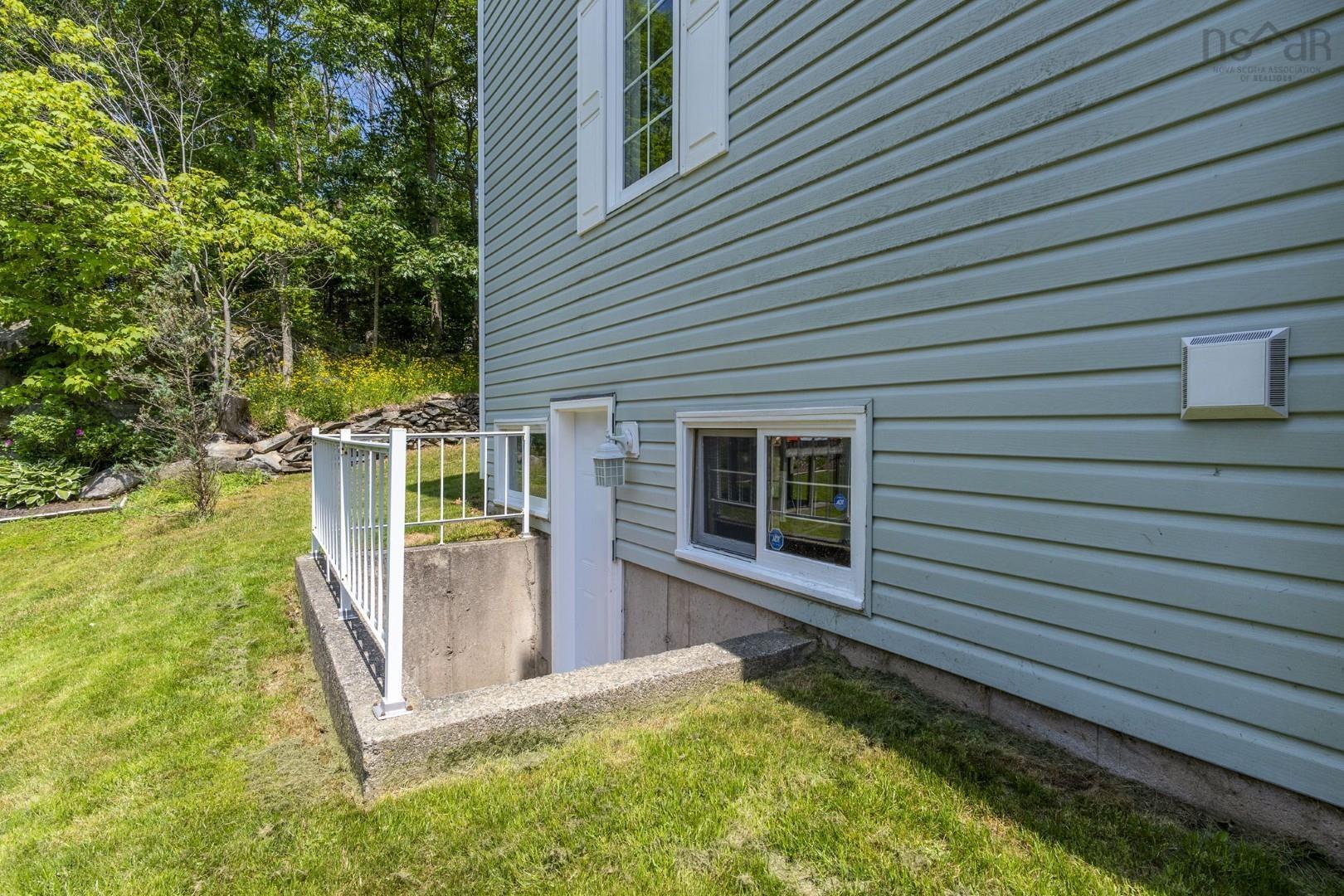 View image 42