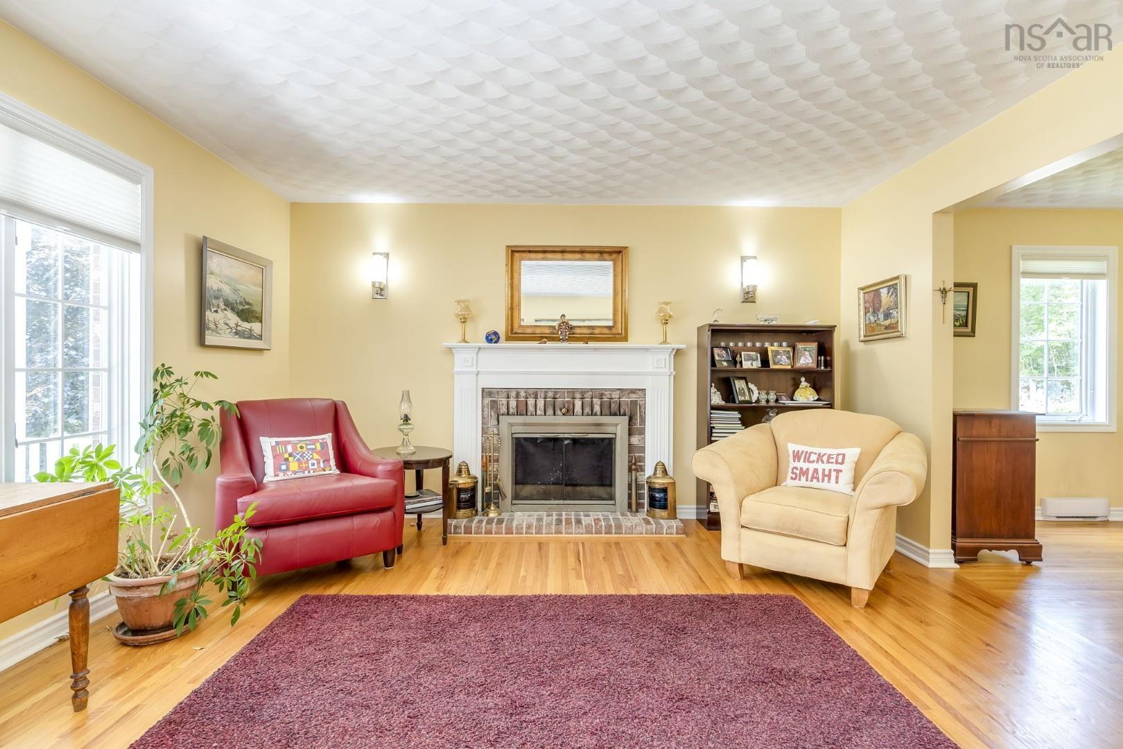 View image 8