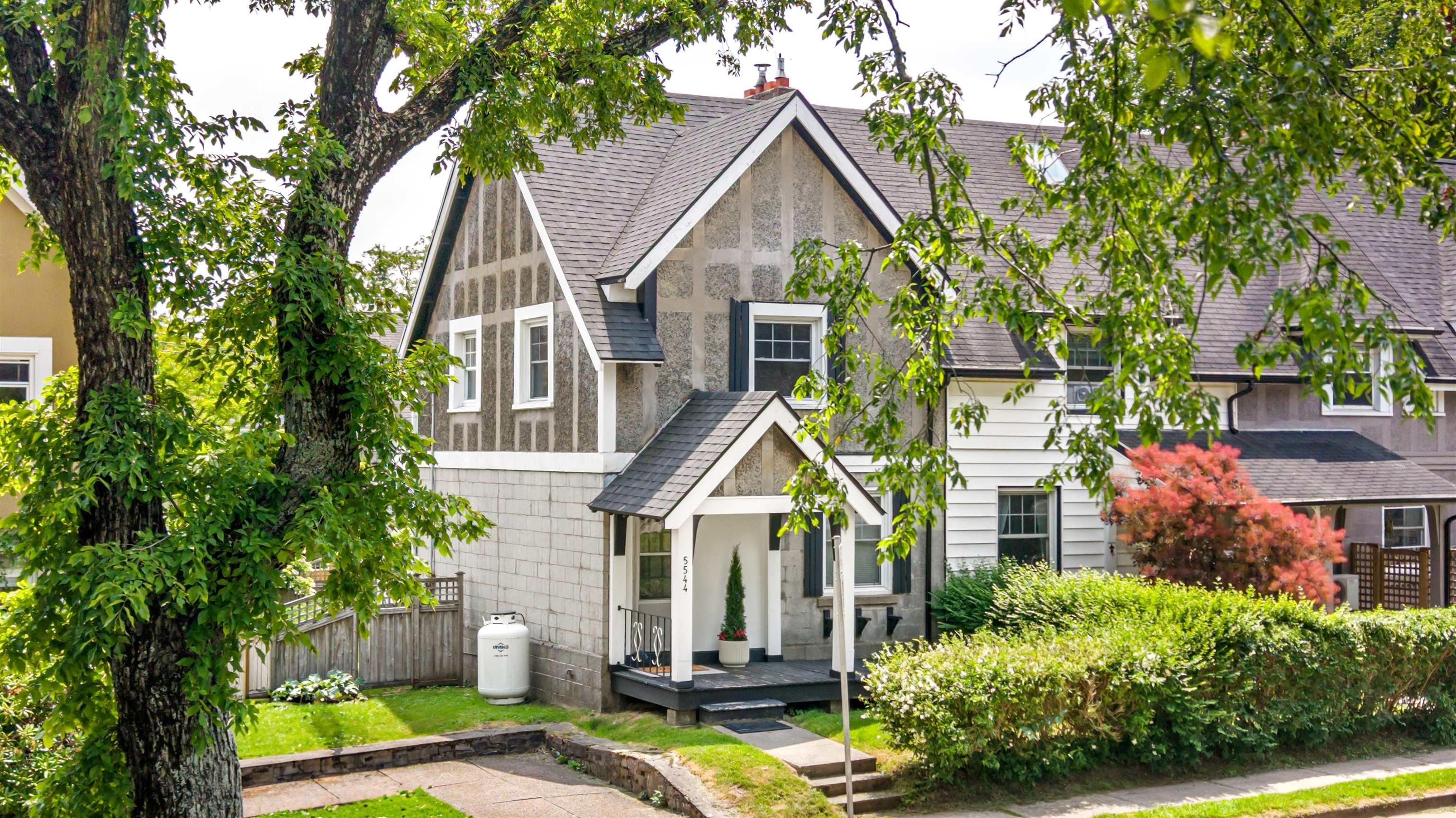 Thumbnail image for 5544 Merkel Place MLS<sup>®</sup> 202617110