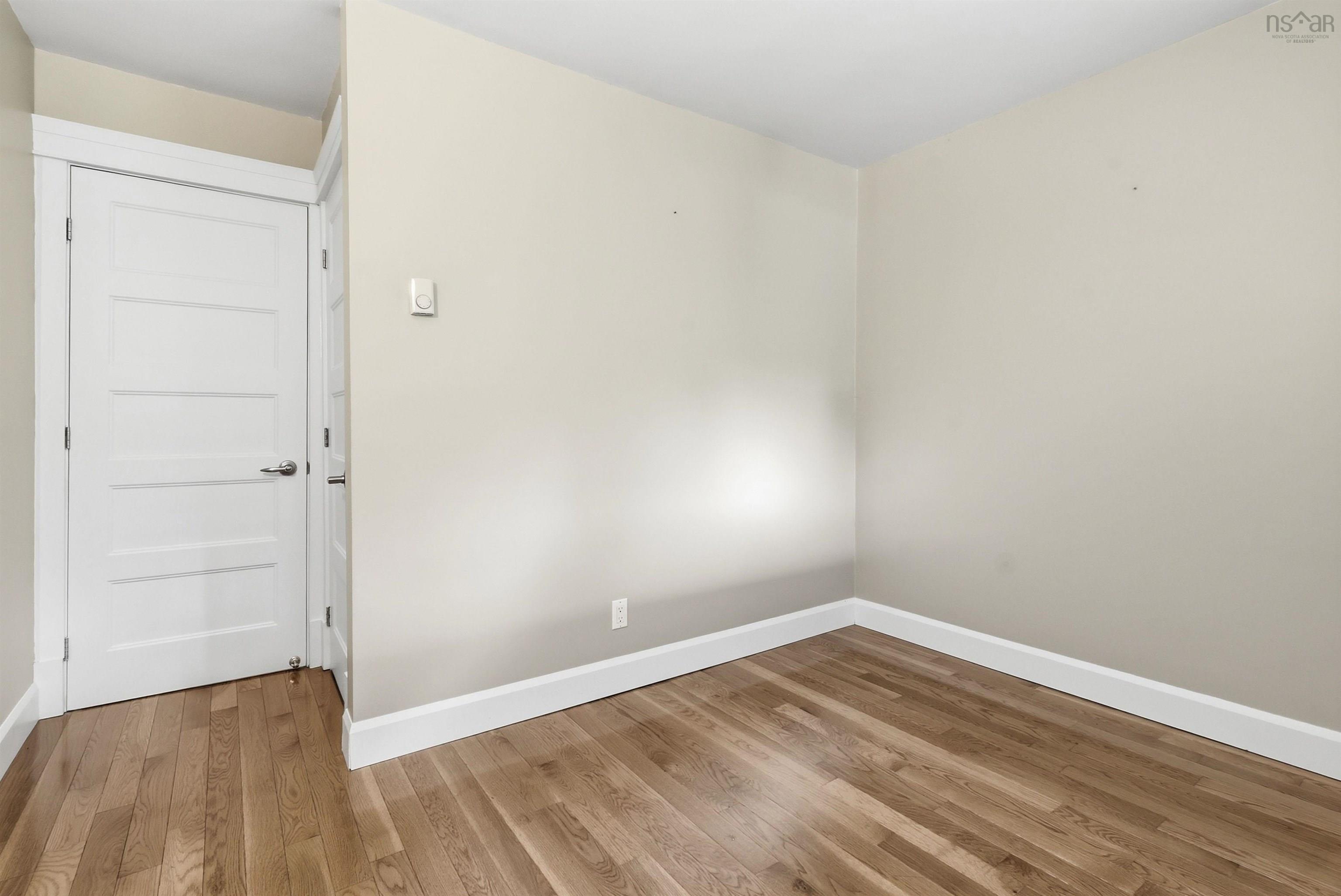 View image 25