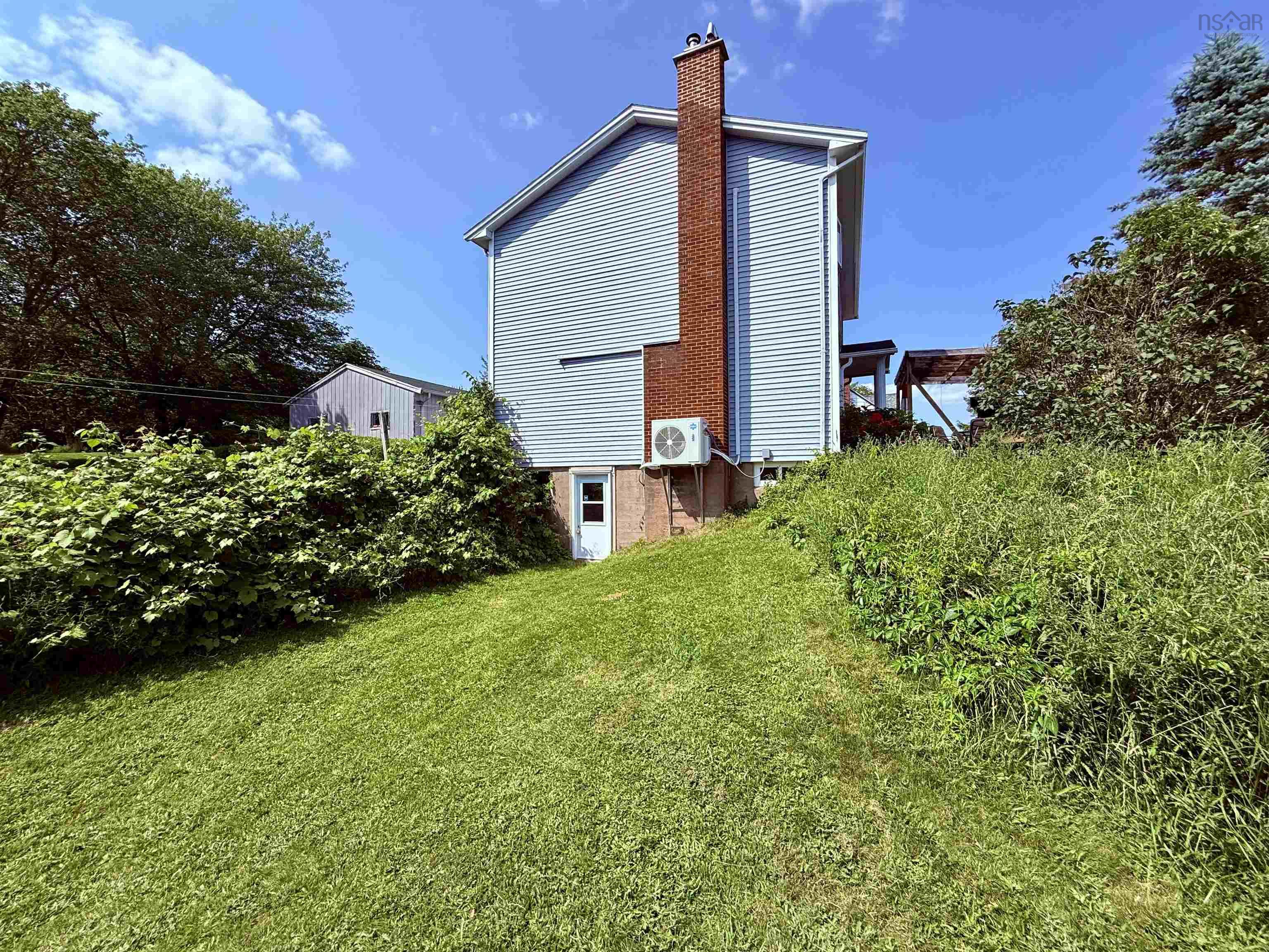 View image 12