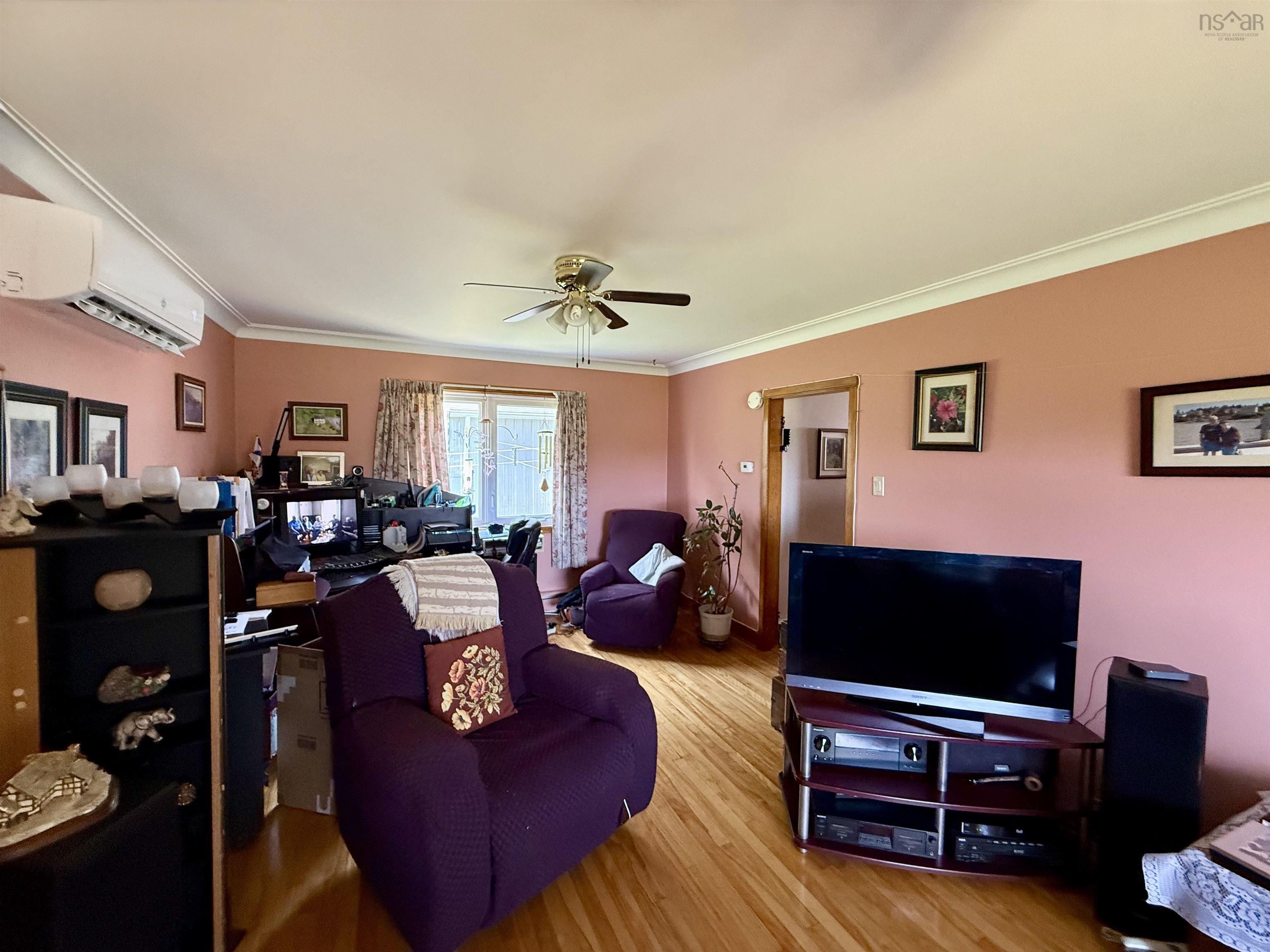 View image 22