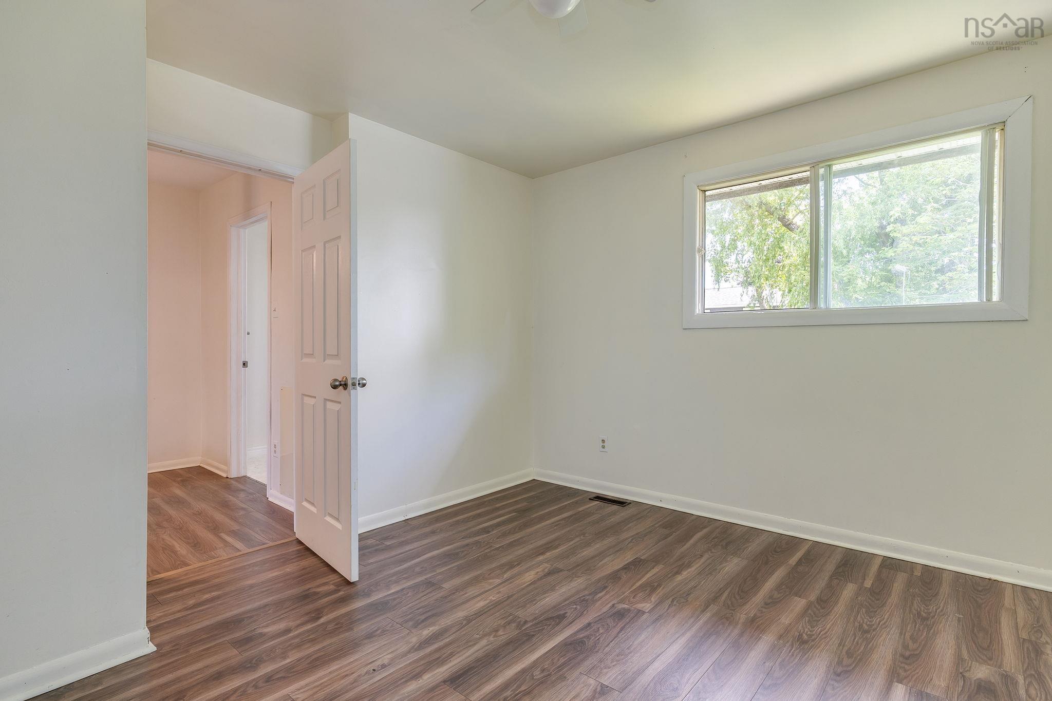 View image 12