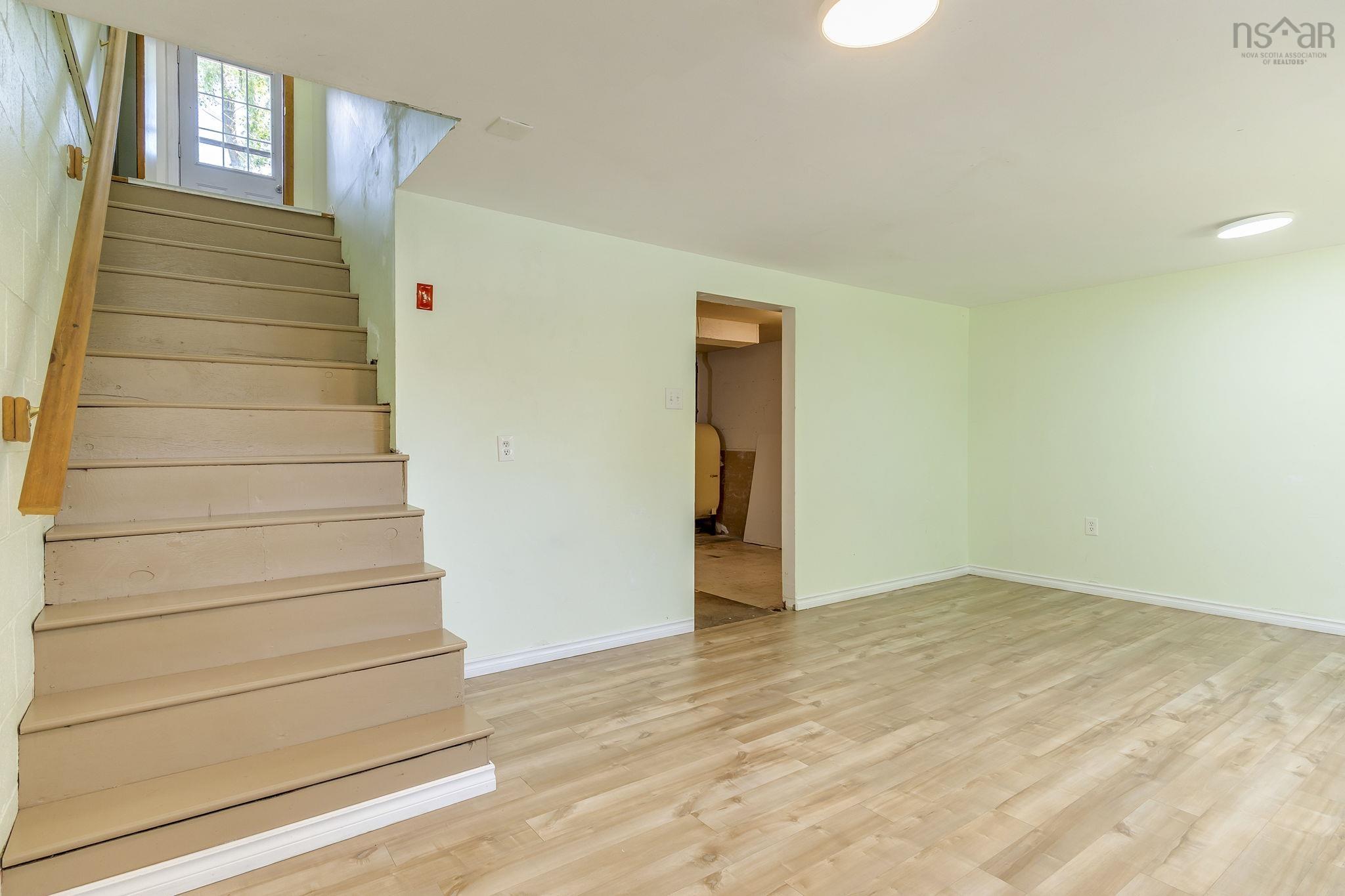 View image 19