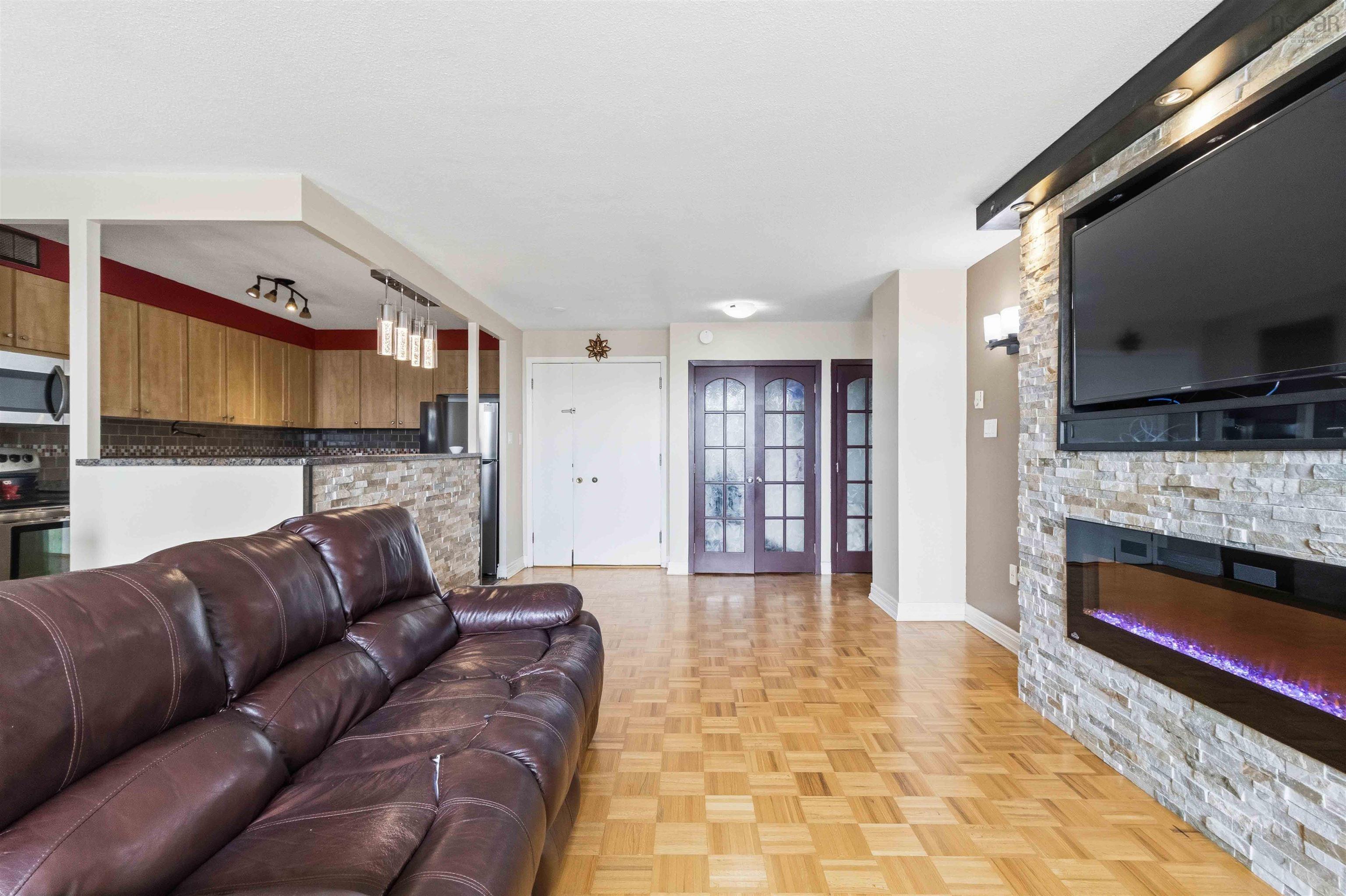 View image 19