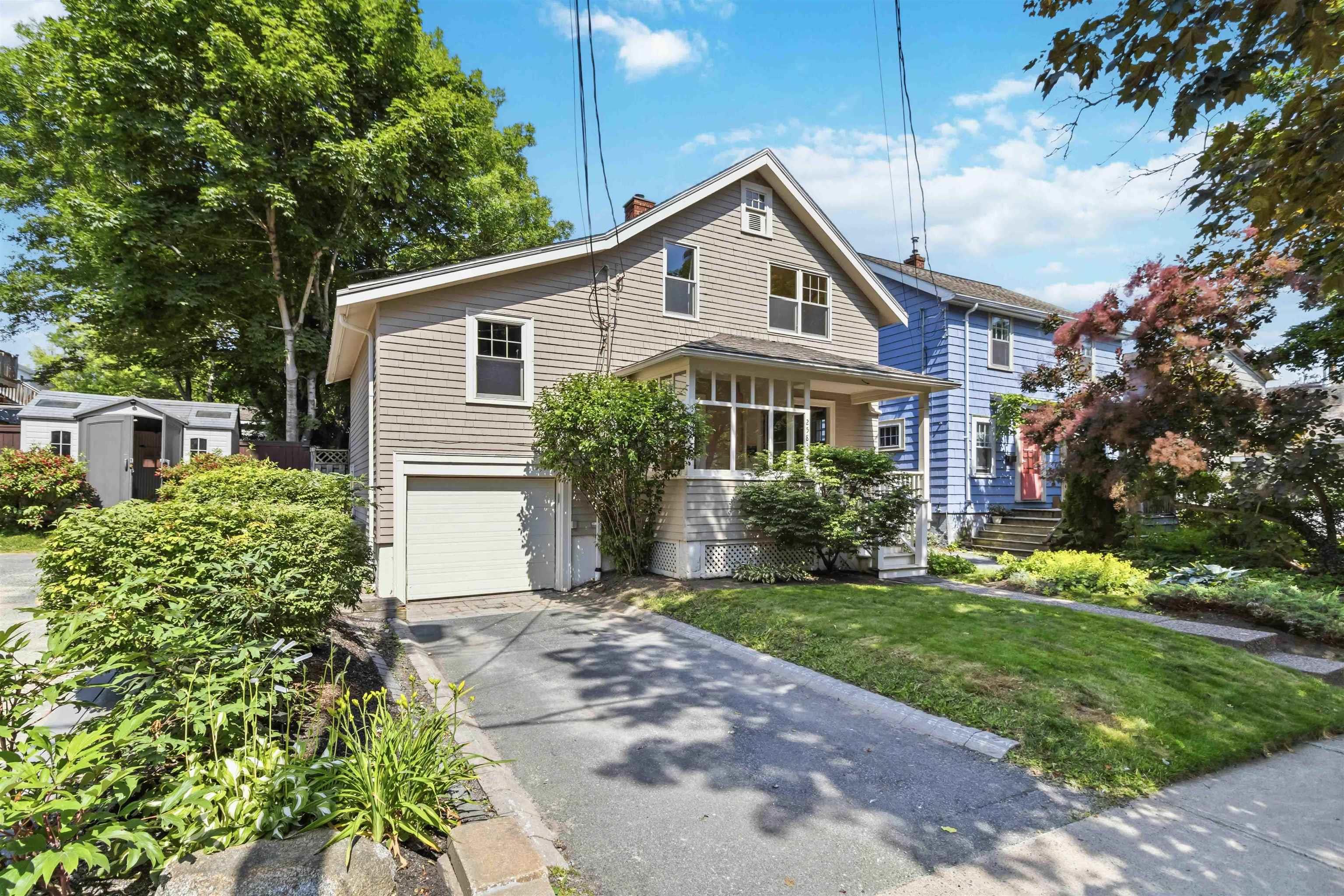 Thumbnail image for 2583 Joseph Street MLS<sup>®</sup> 202617146