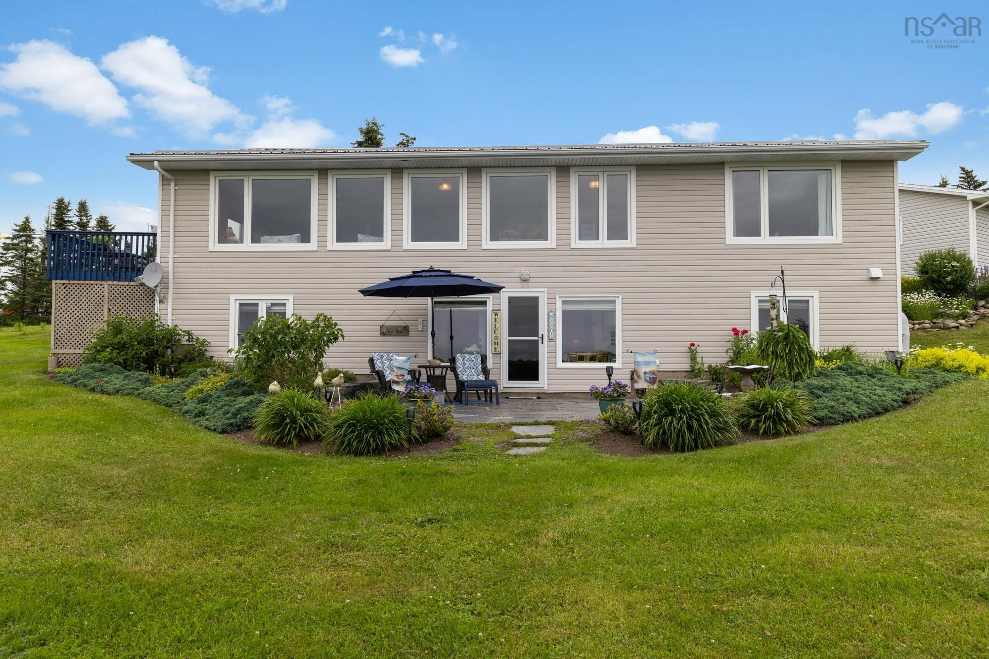 View image 15
