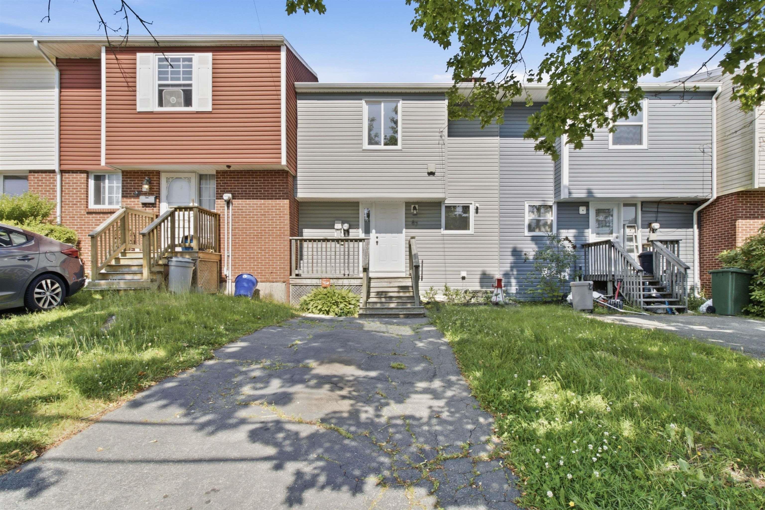 Thumbnail image for 87 Circassion Drive MLS<sup>®</sup> 202617168