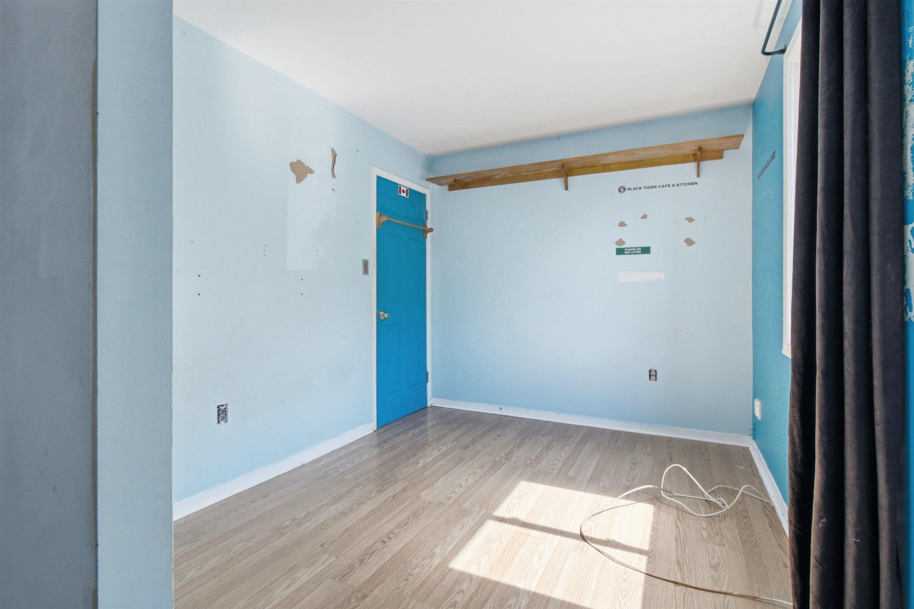 View image 21