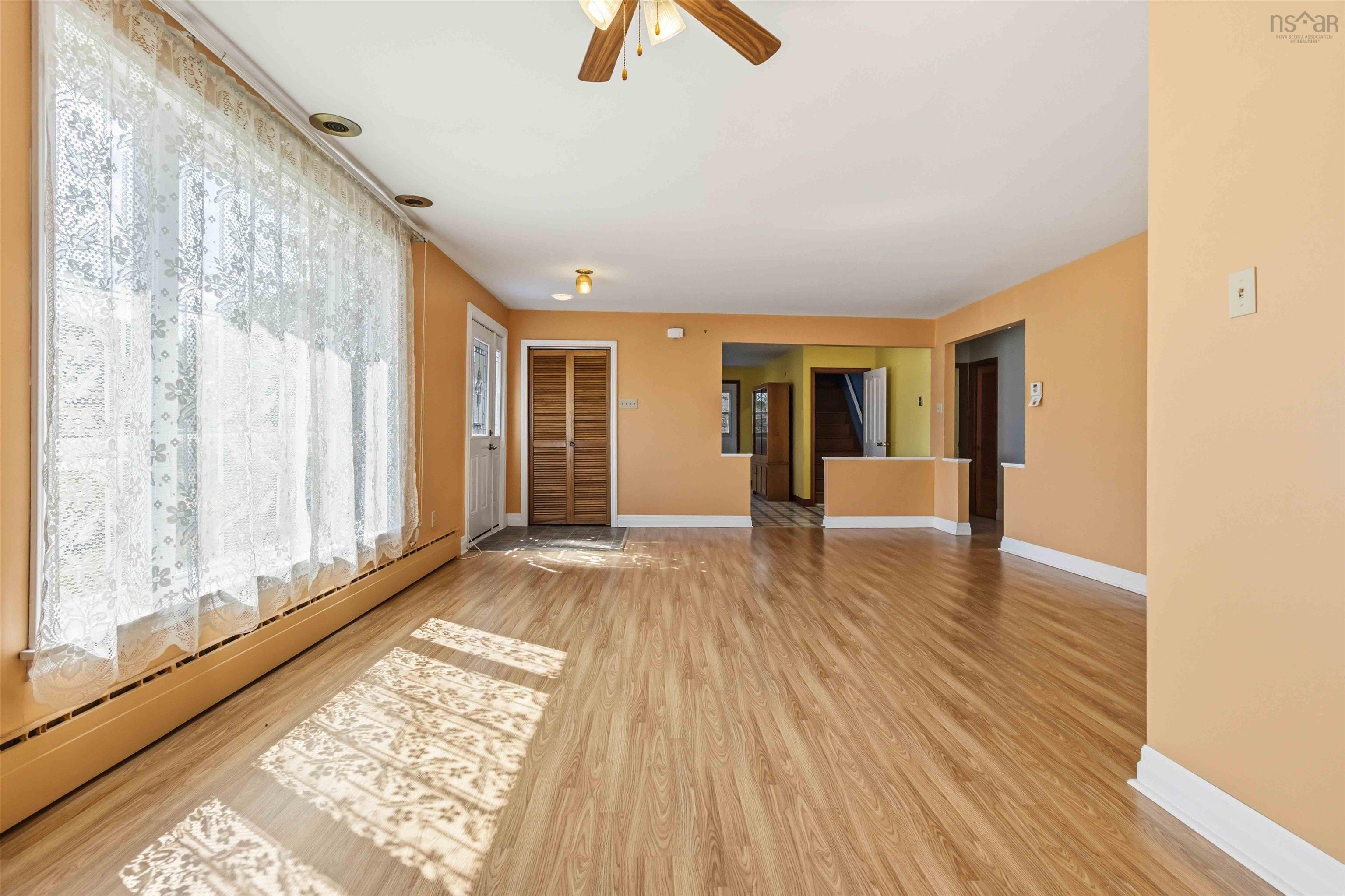 View image 11