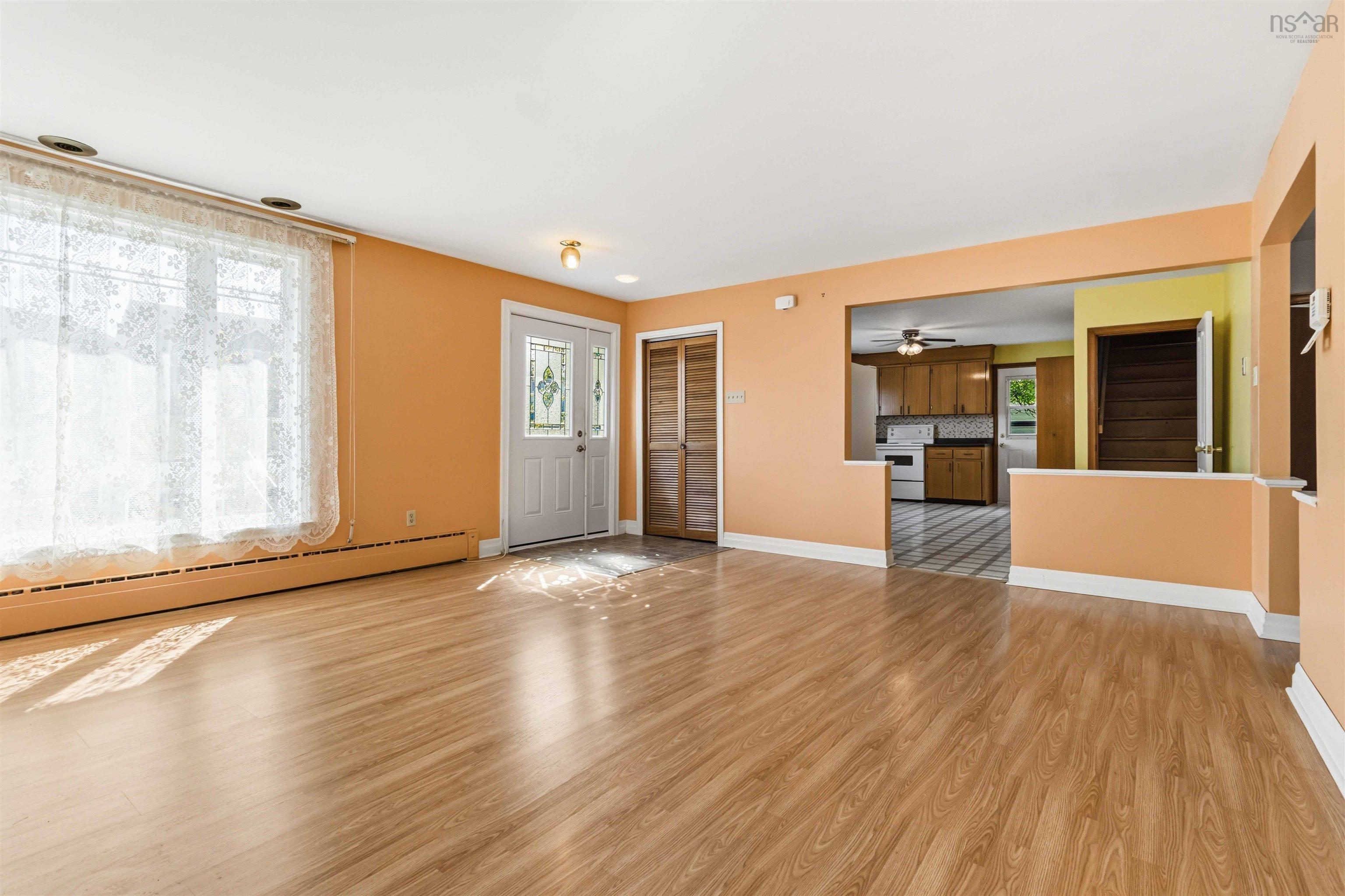 View image 12