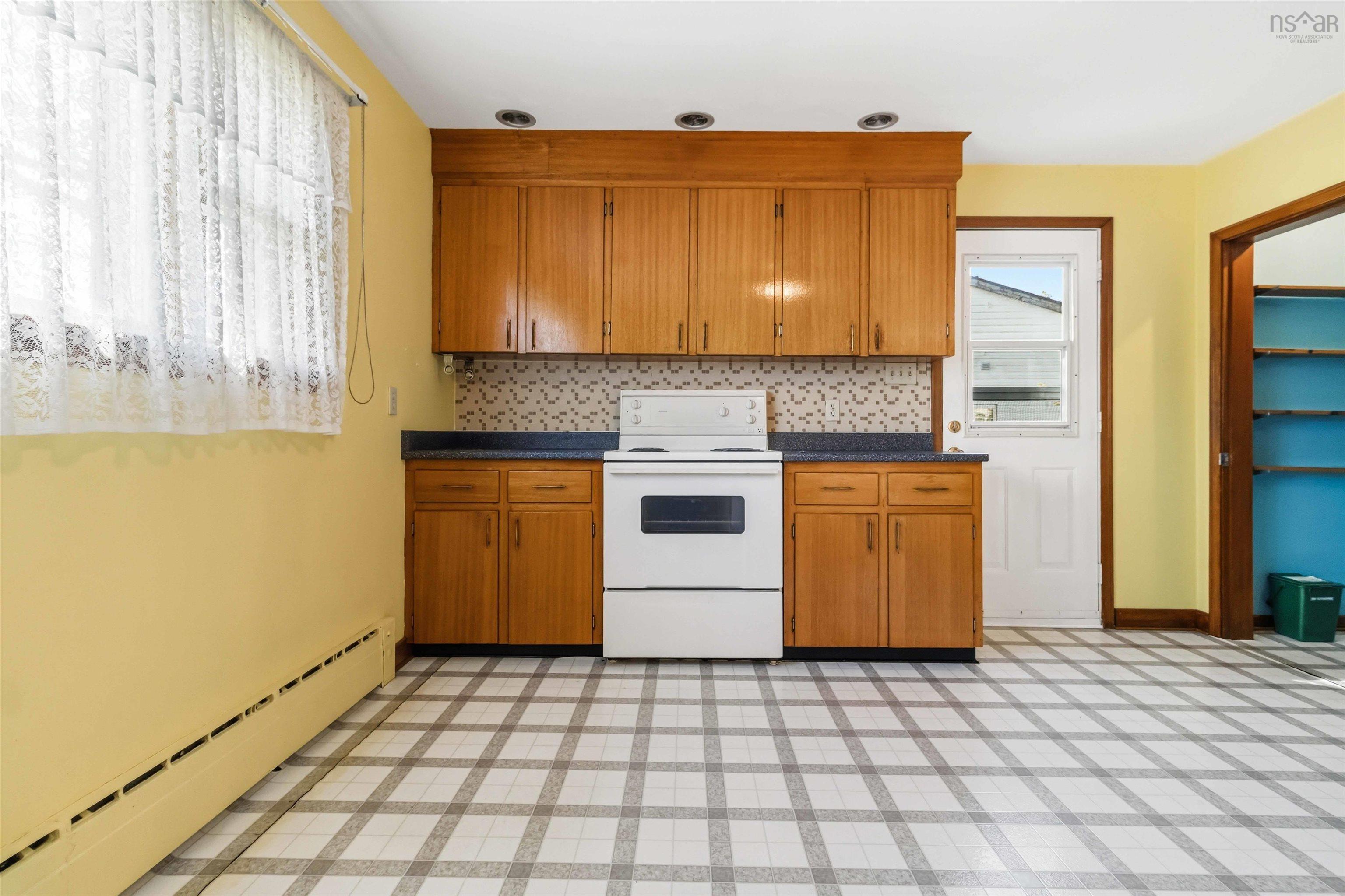 View image 18