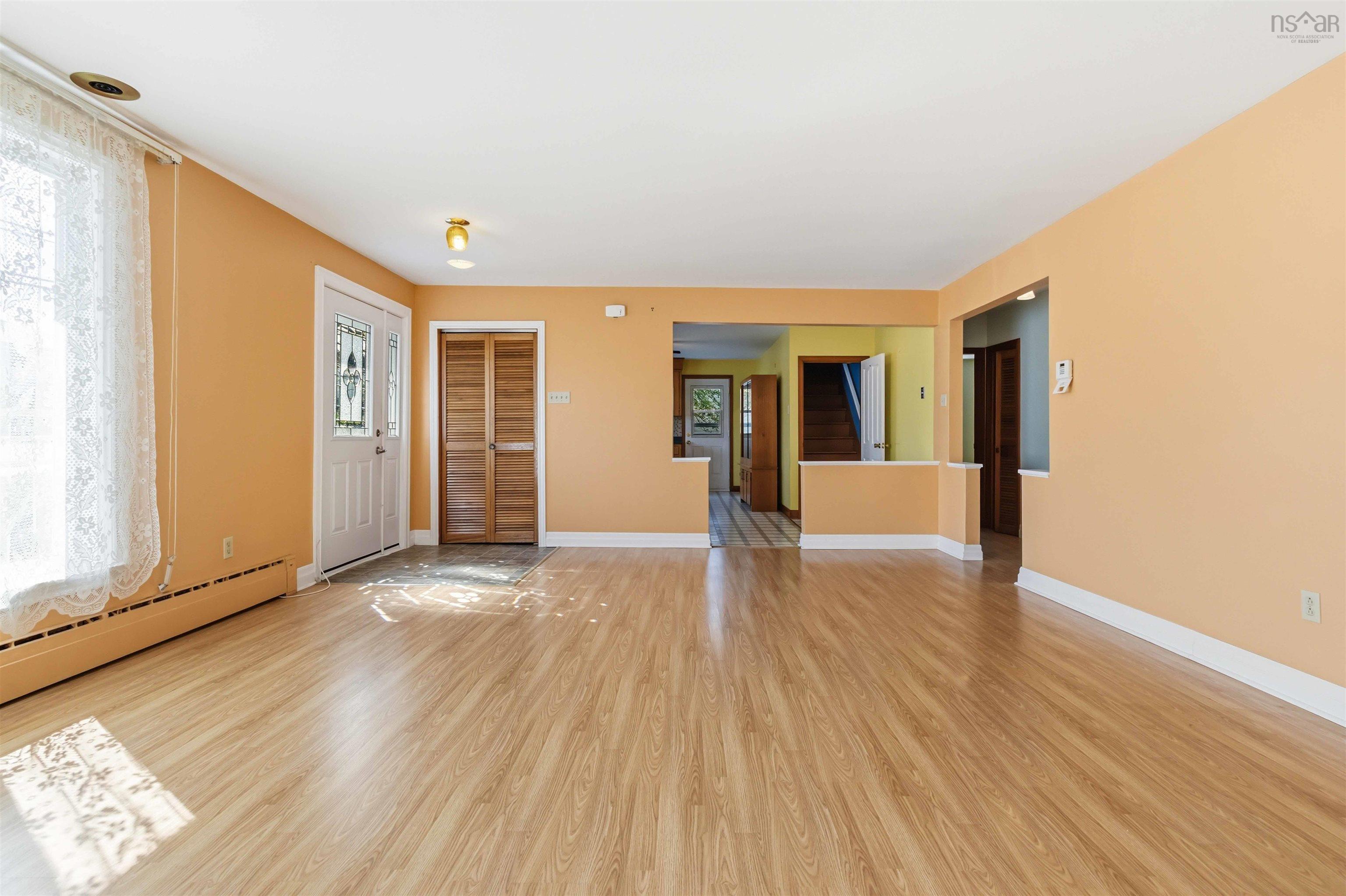View image 9