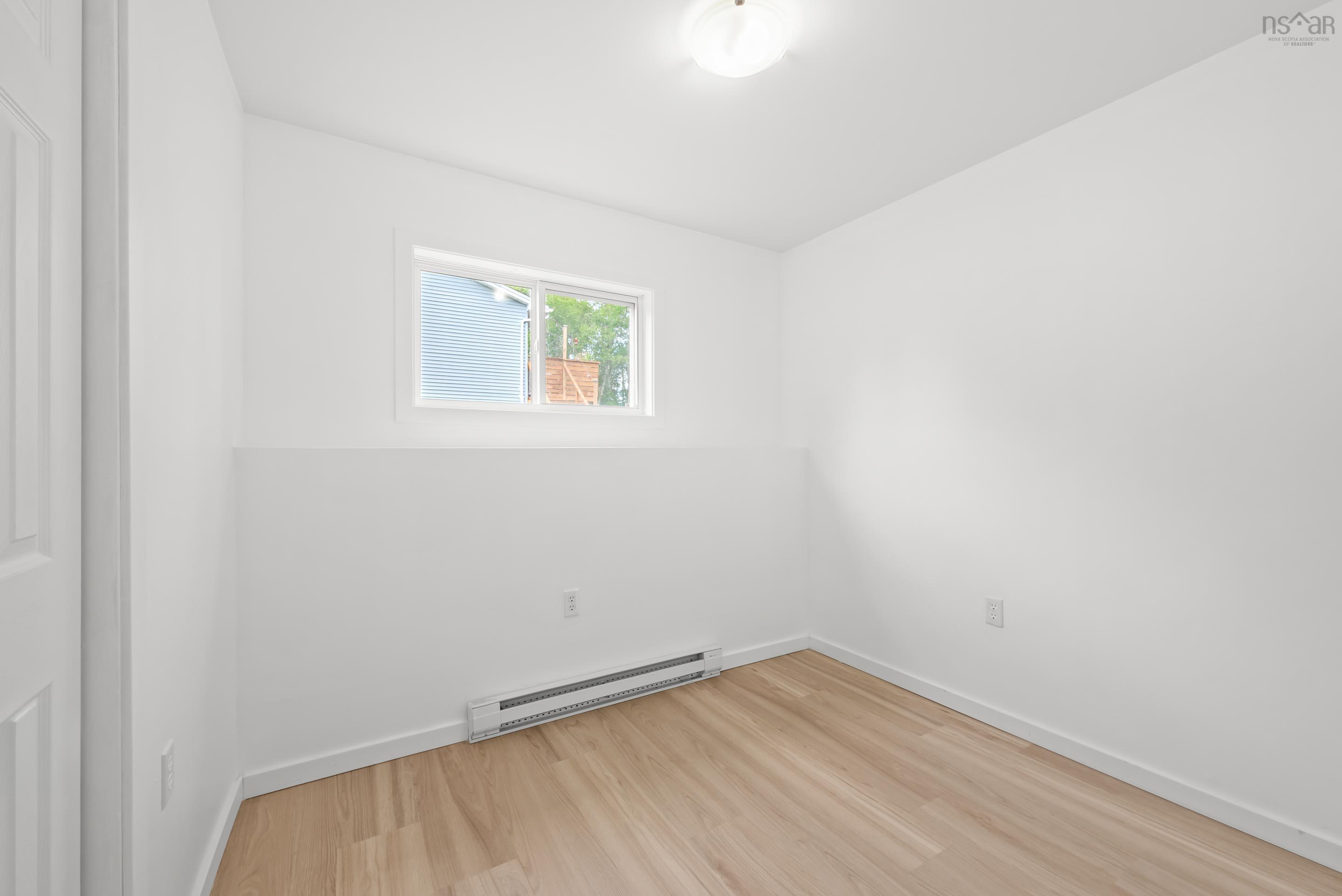 View image 12
