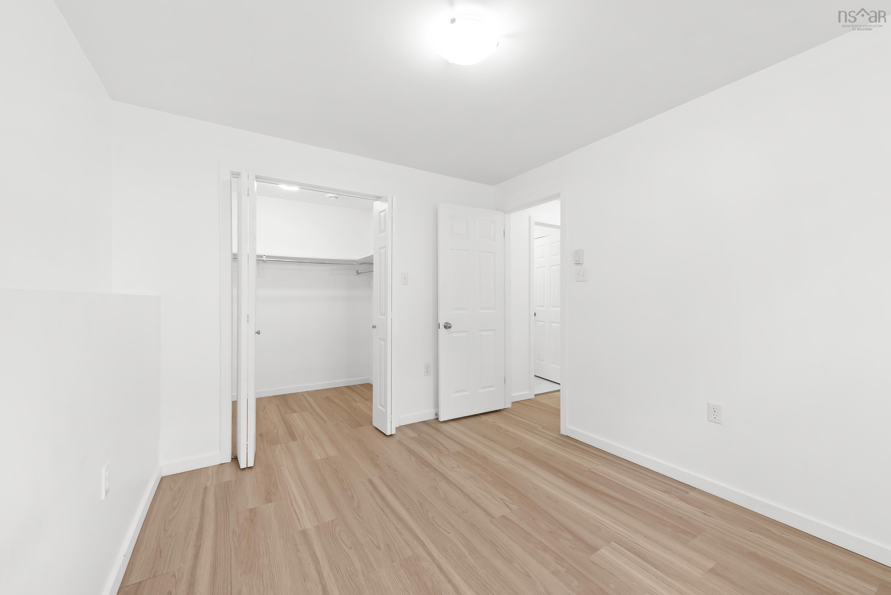 View image 18