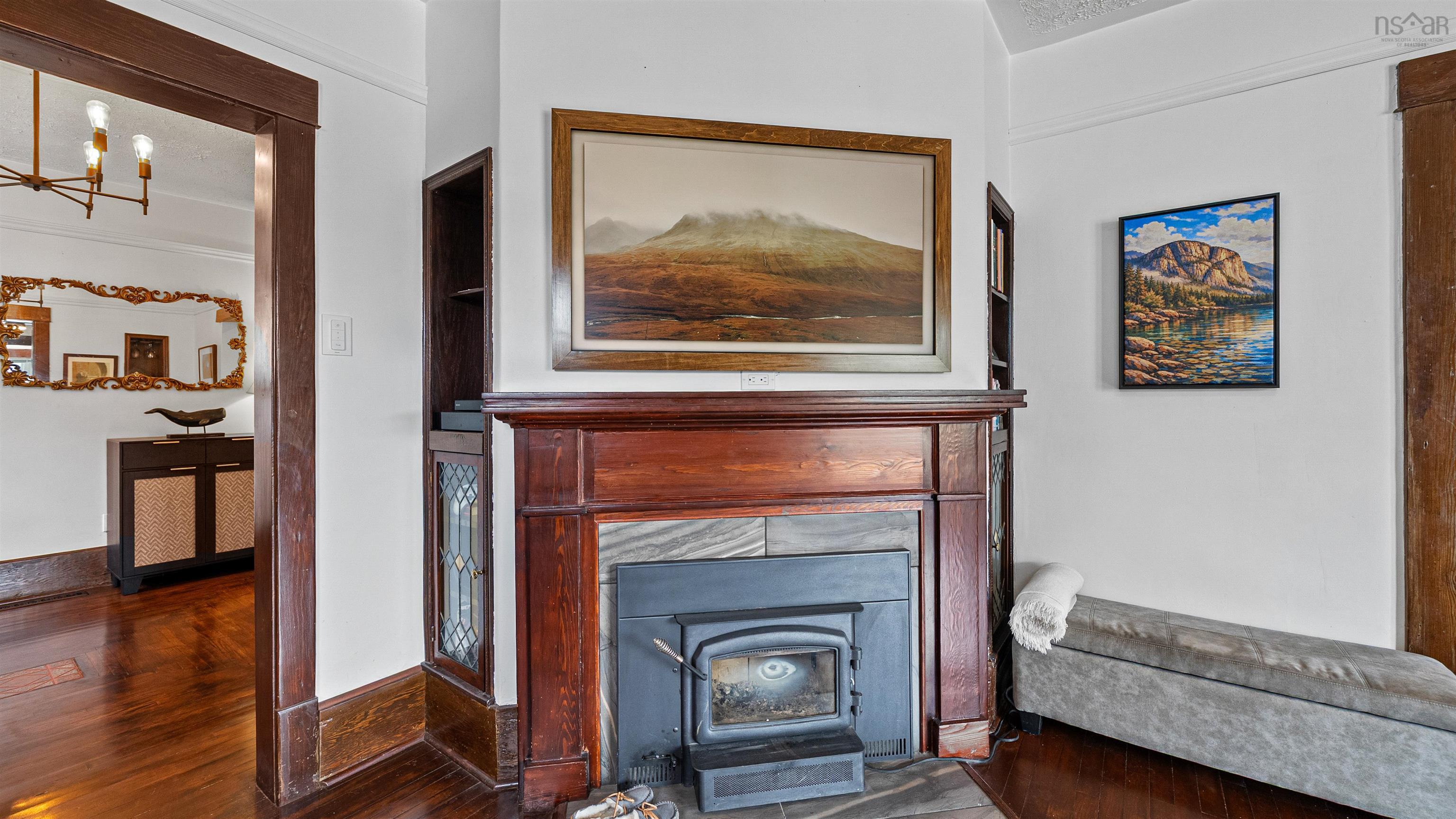 View image 9