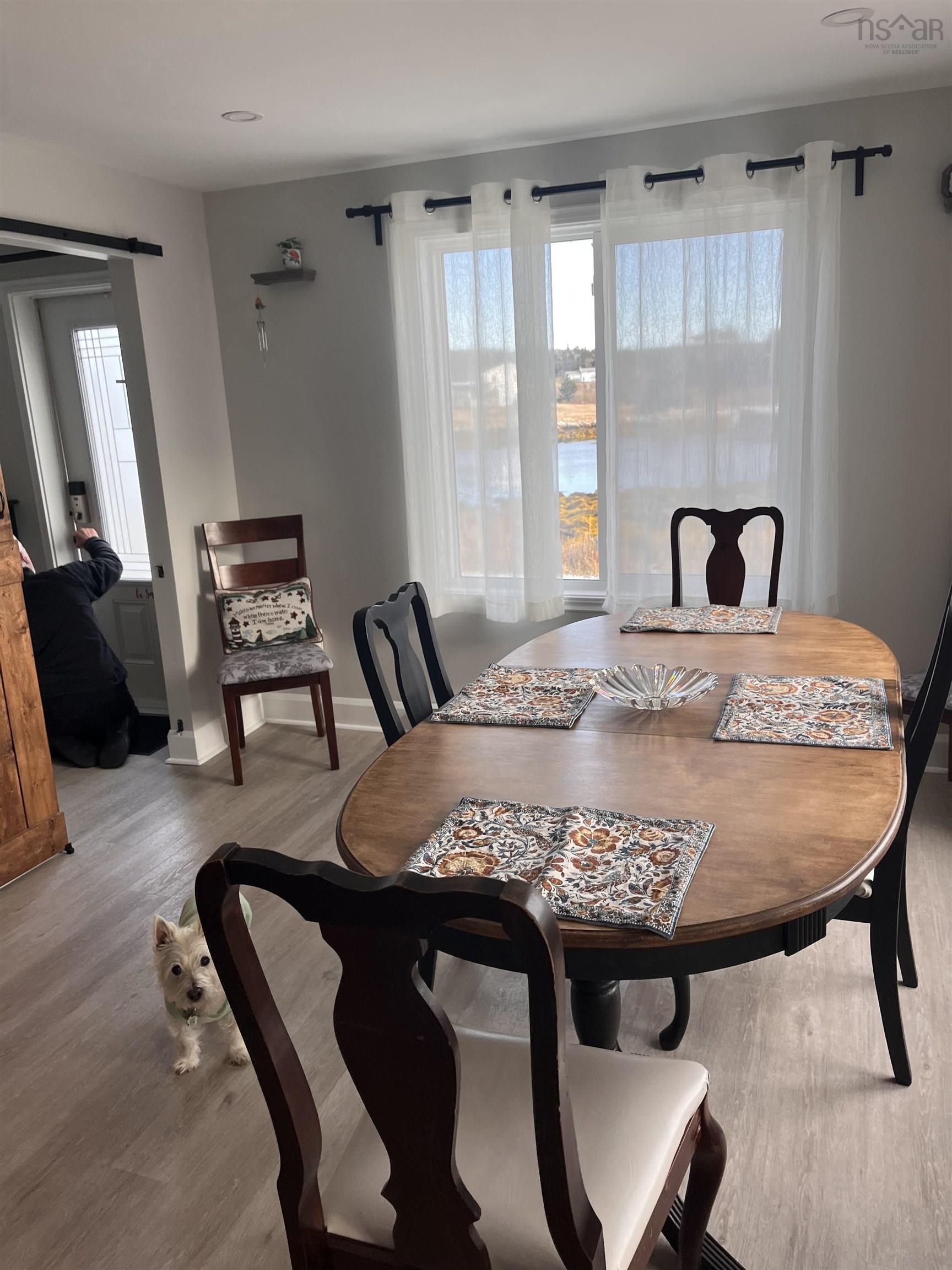 View image 10