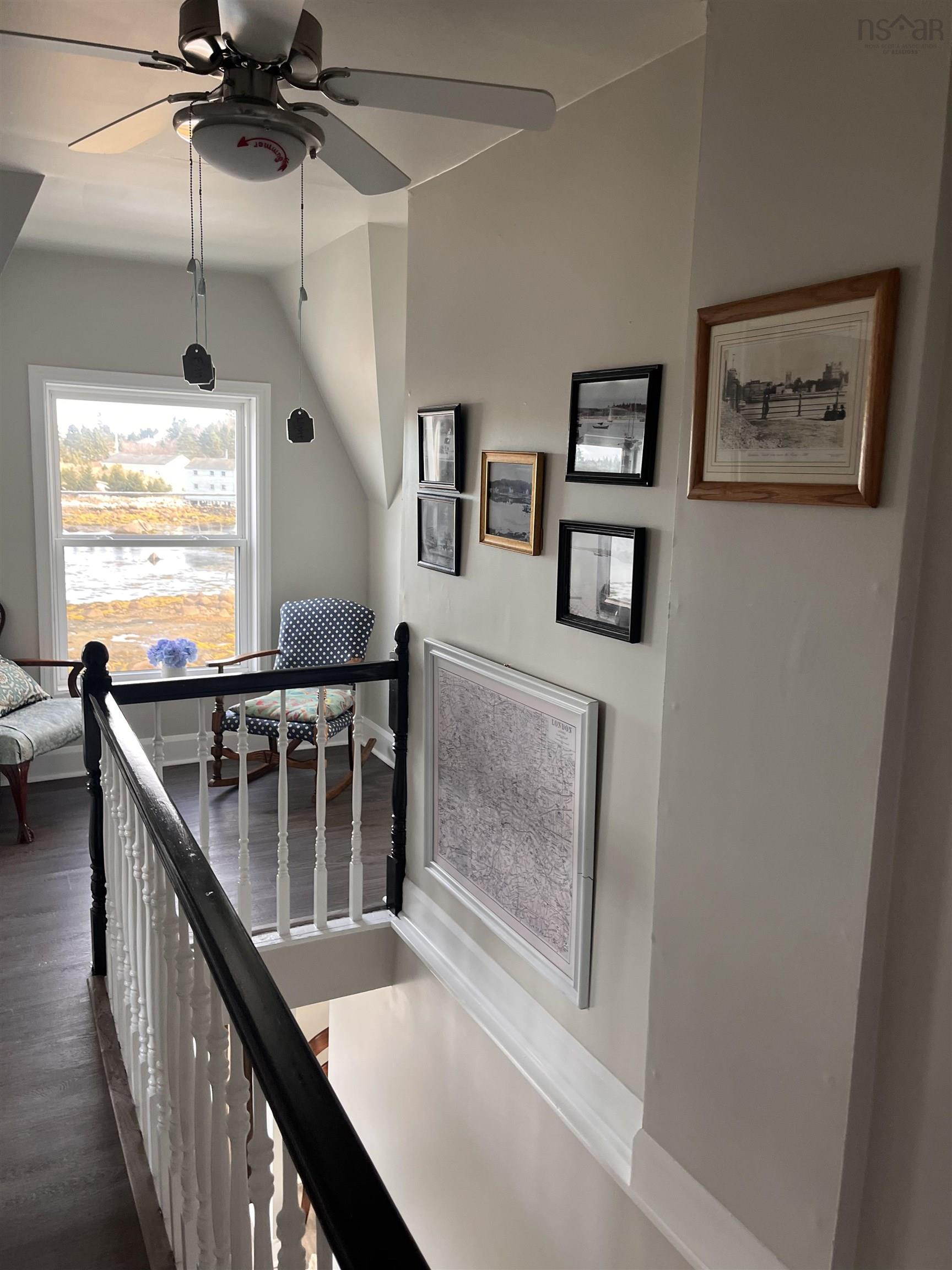 View image 18