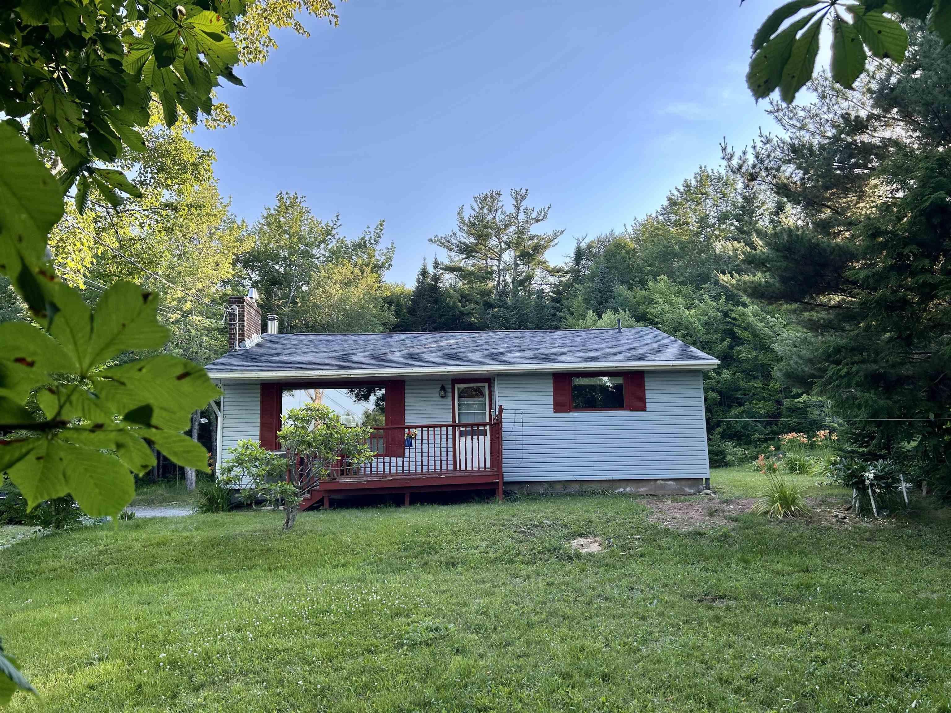 Thumbnail image for 20 Quarry Road MLS<sup>®</sup> 202617232