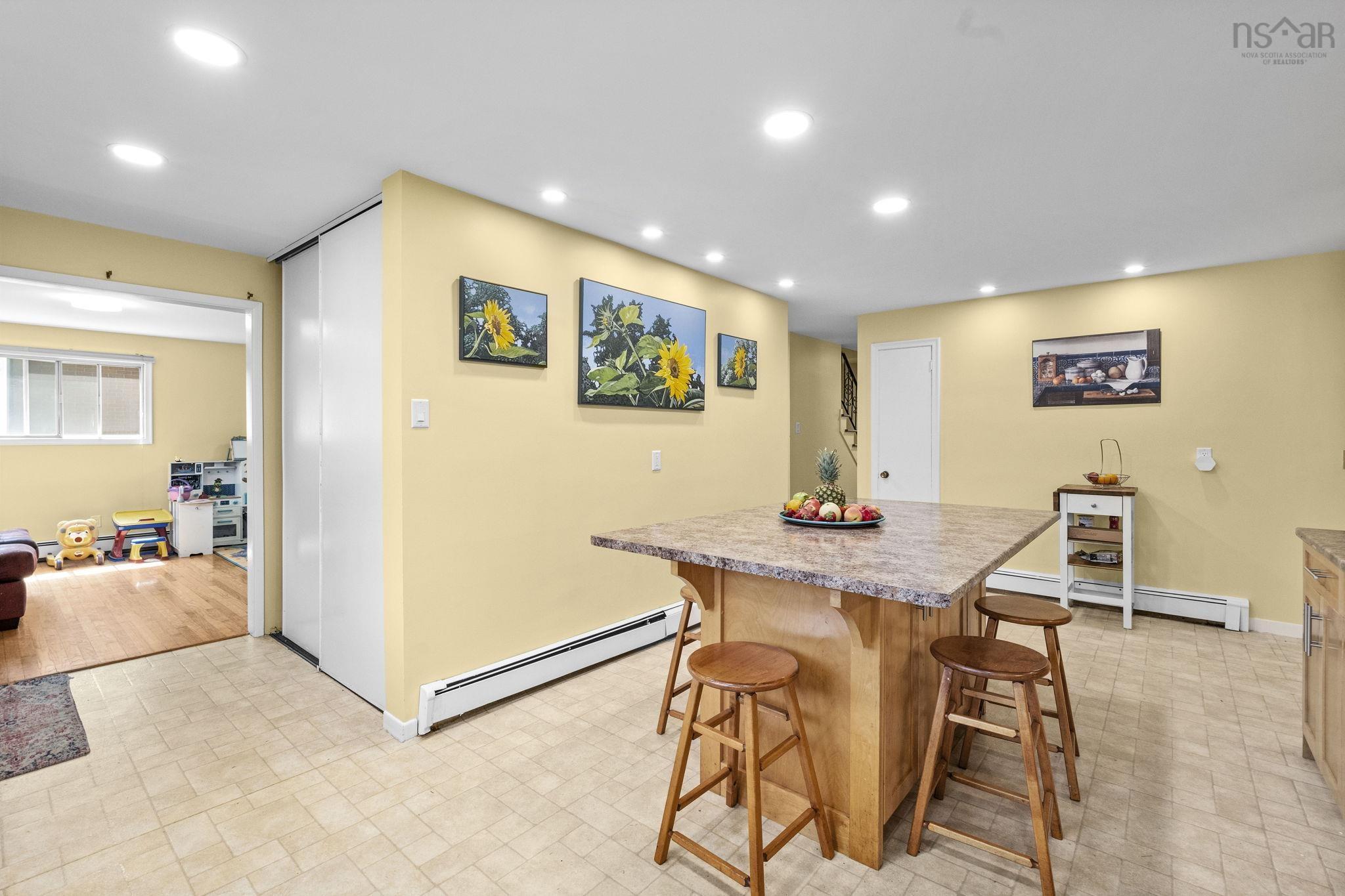 View image 14